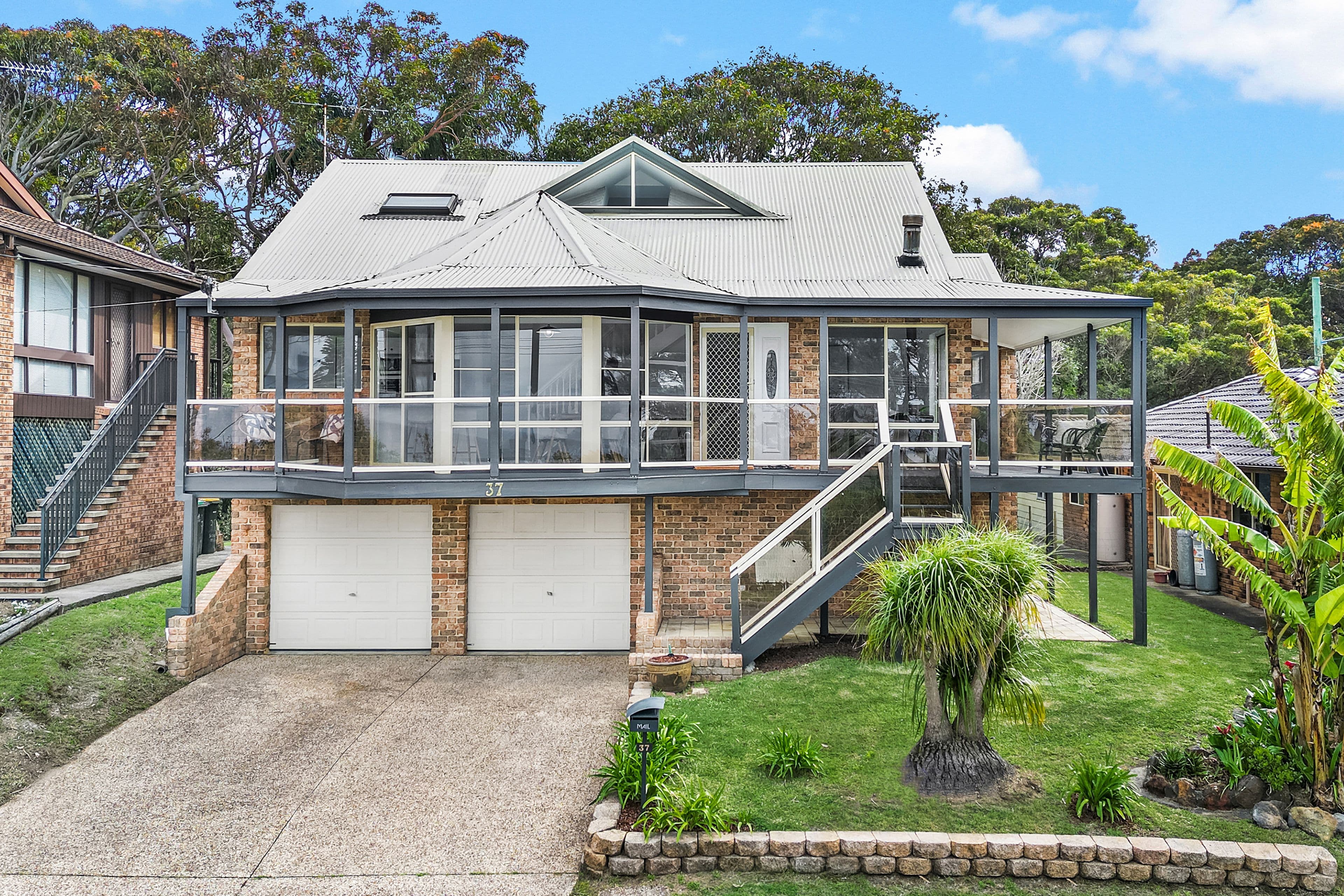 37 Scenic Drive, Caves Beach NSW 2281, Caves Beach - Image 1