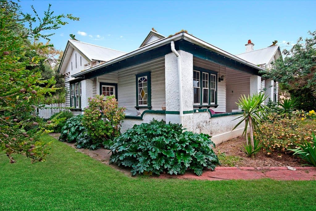 8 Hood Street, DENNINGTON VIC 3280, Dennington - Image 1