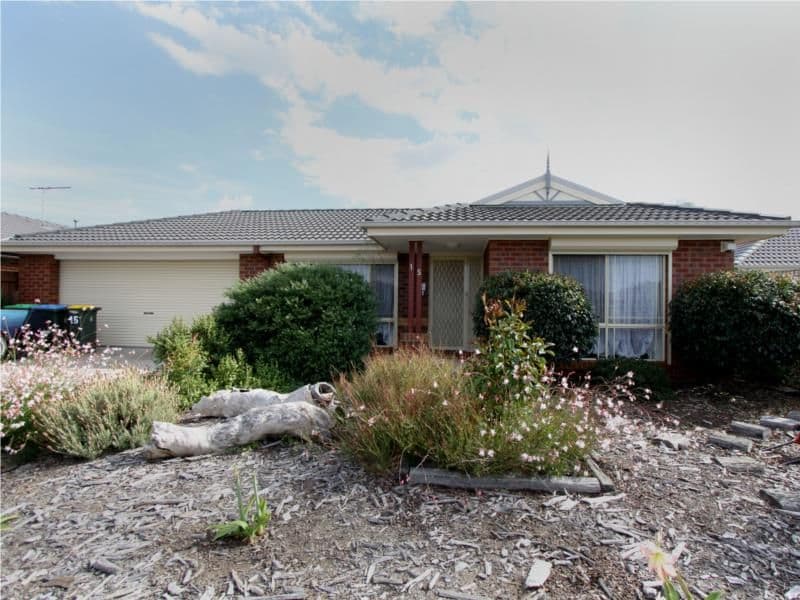 6/32 Matthews Street, Hoppers Crossing - Image 1