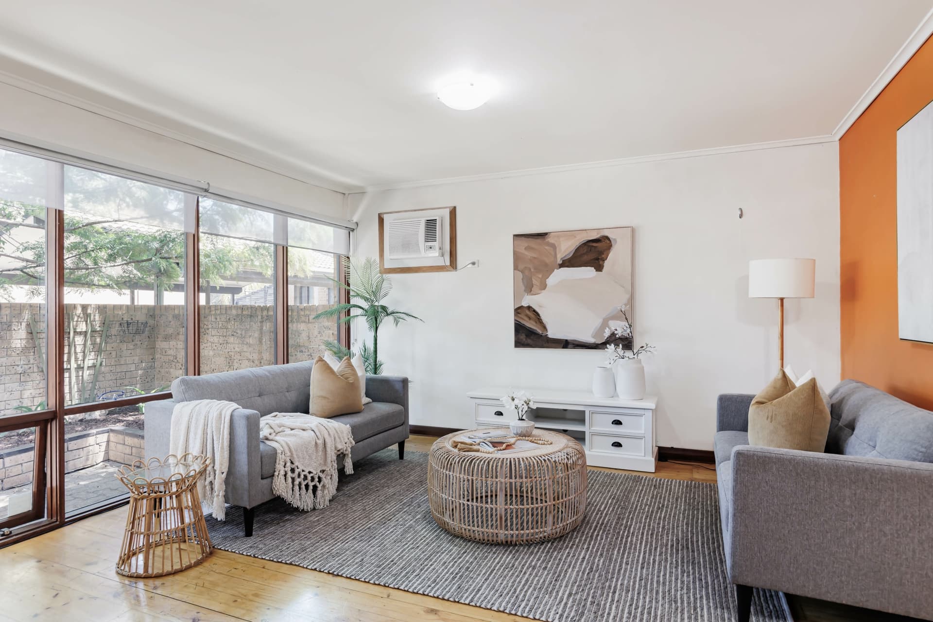 18/285 Tapleys Hill Road, Seaton, Seaton - Image 1