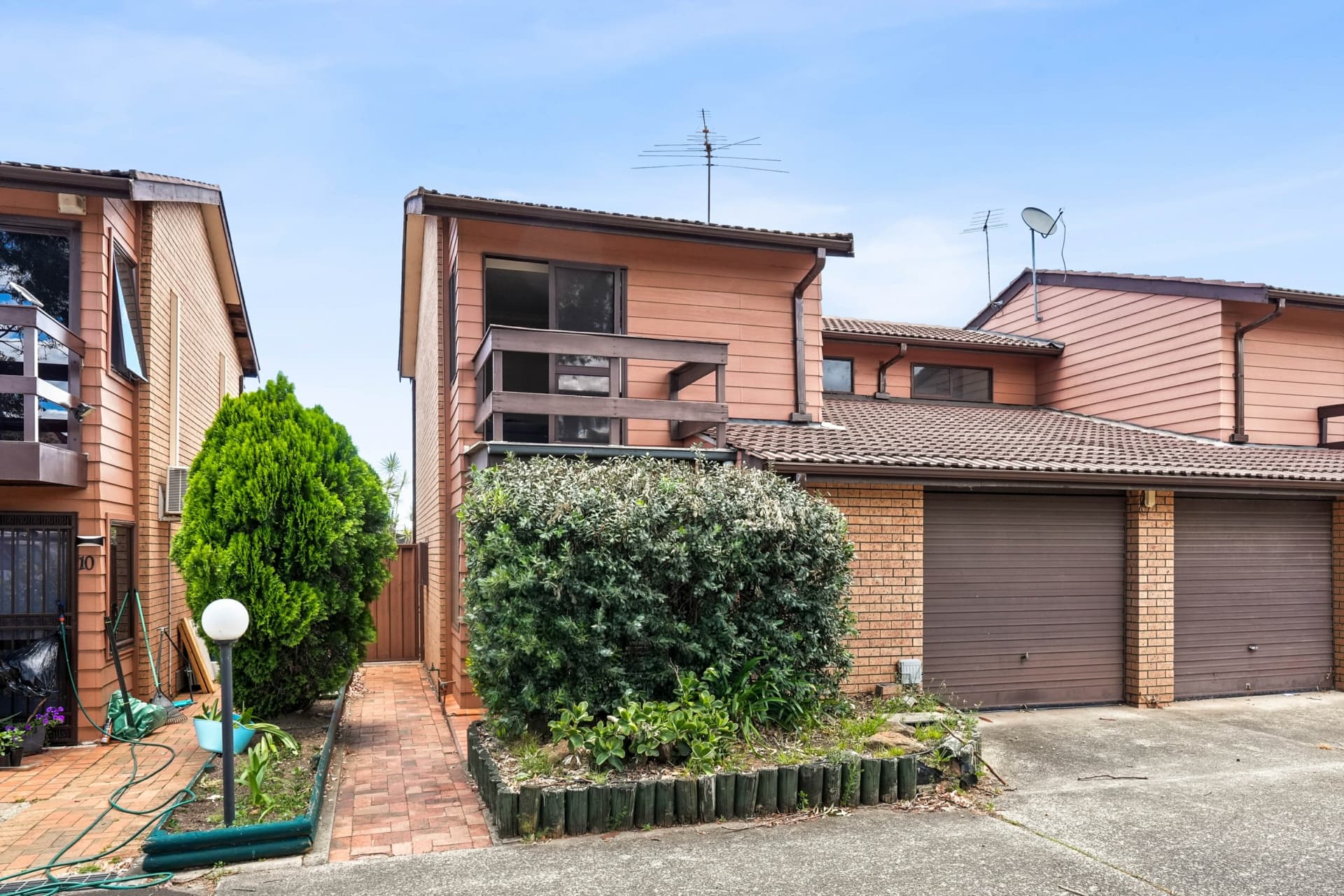 11/32A Olive Street, Condell Park, Condell Park - Image 1