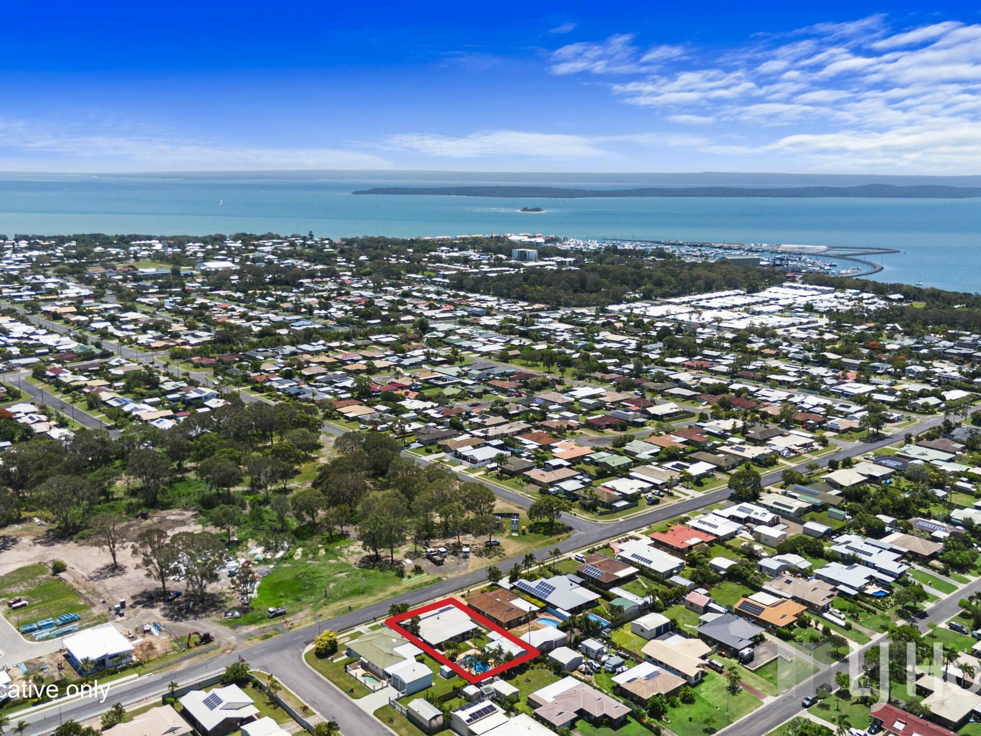 25 Moolyyir Street, Urangan, Urangan - Image 1