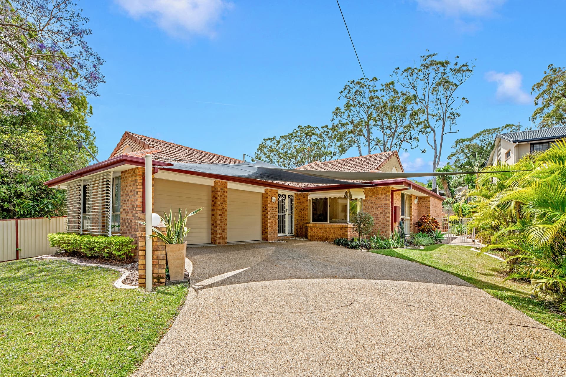 7 Sun Valley Drive, Ashmore, Ashmore - Image 1