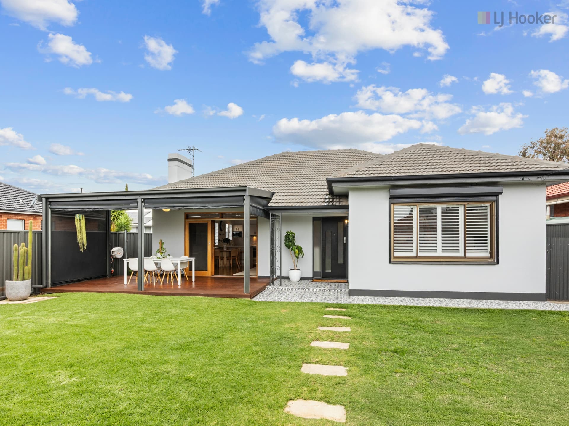 5 Condada Avenue, Park Holme, Park Holme - Image 1