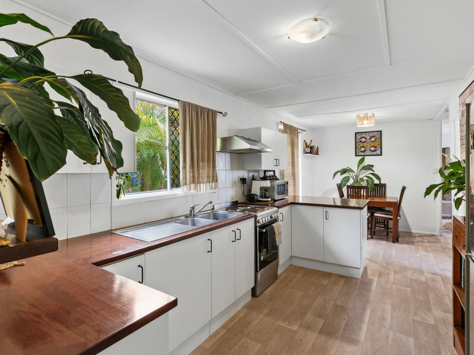 12 Michael Street, Redland Bay, Redland Bay - Image 1