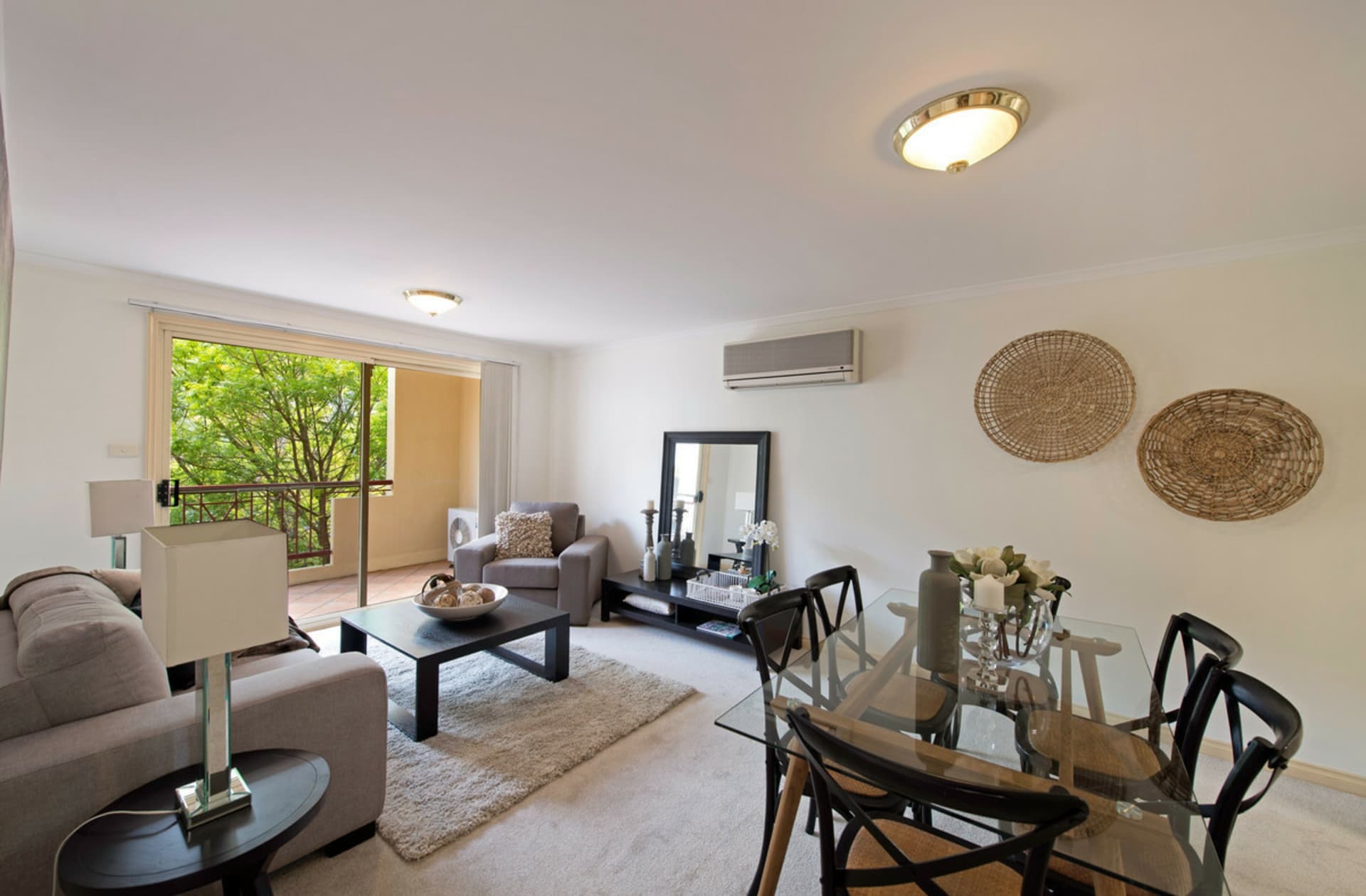 27/38 Torrens Street, Braddon, Braddon - Image 1