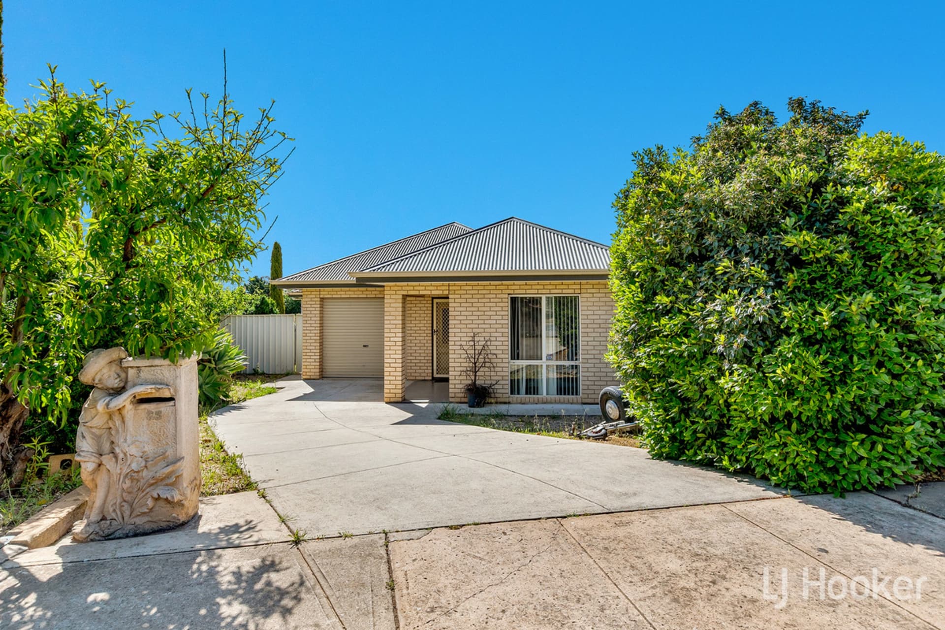 25 Halsey Road, Elizabeth East, Elizabeth East - Image 1