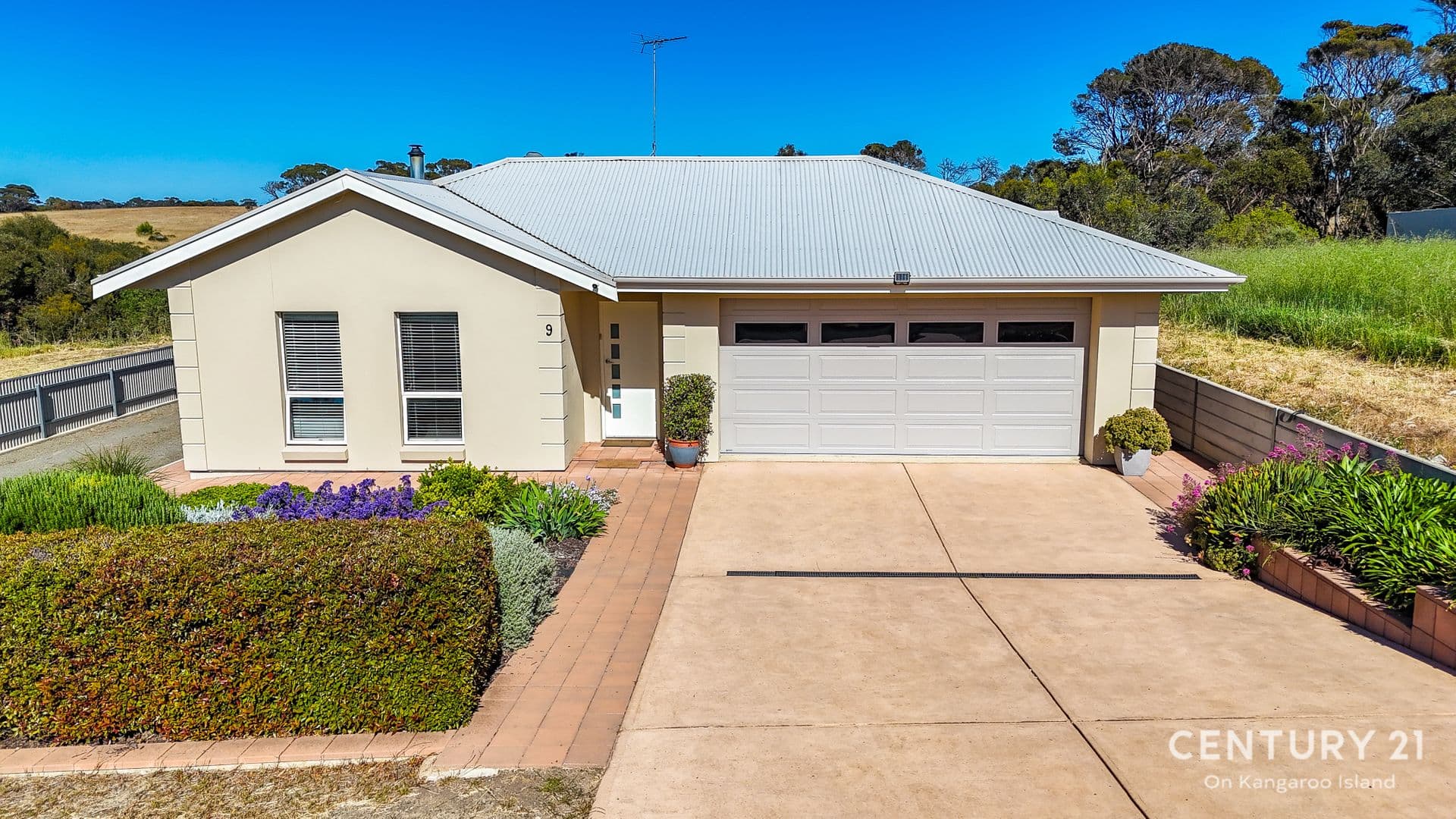 9 Vivonne Avenue, Kingscote, SA, 5223, Kingscote - Image 1