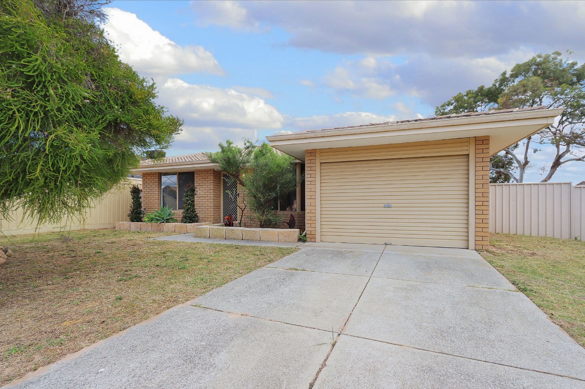 77 Cuthbertson Drive, Cooloongup, WA, 6168, Cooloongup - Image 1
