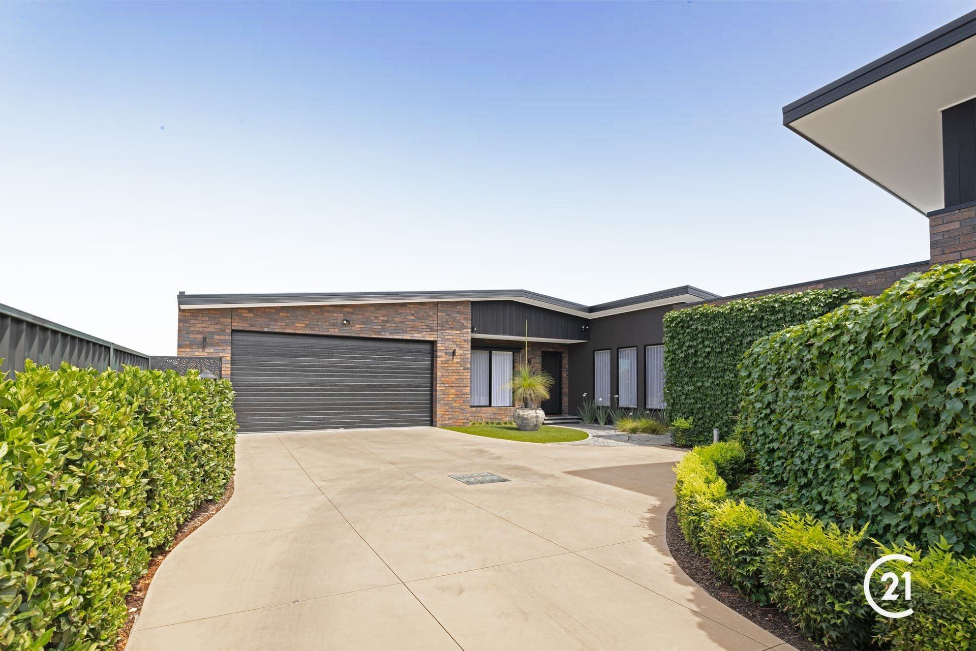 2/89 Hare Street, Echuca, VIC, 3564, Echuca - Image 1