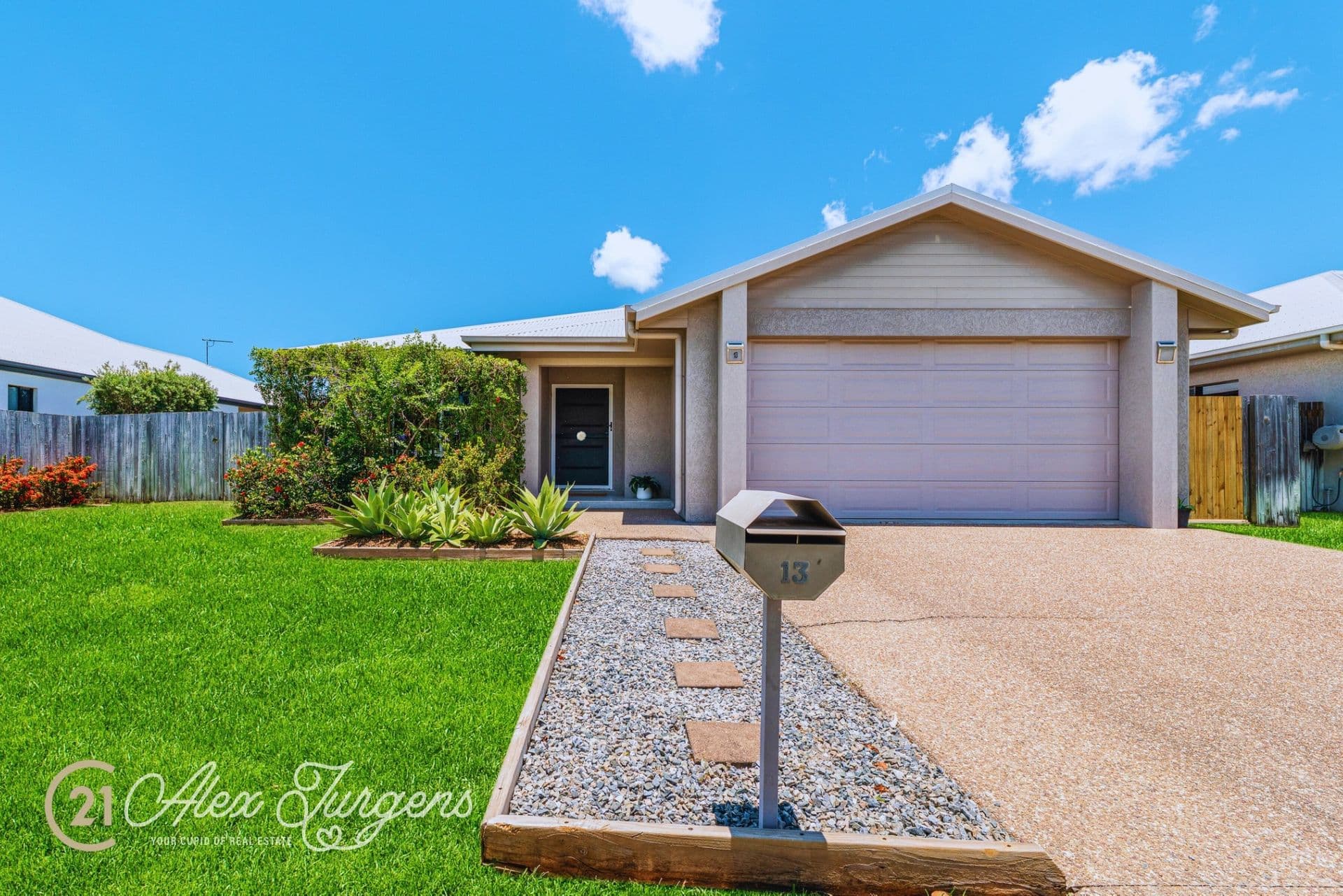 13 Malibu Parade, Mount Louisa, QLD, 4814, Mount Louisa - Image 1