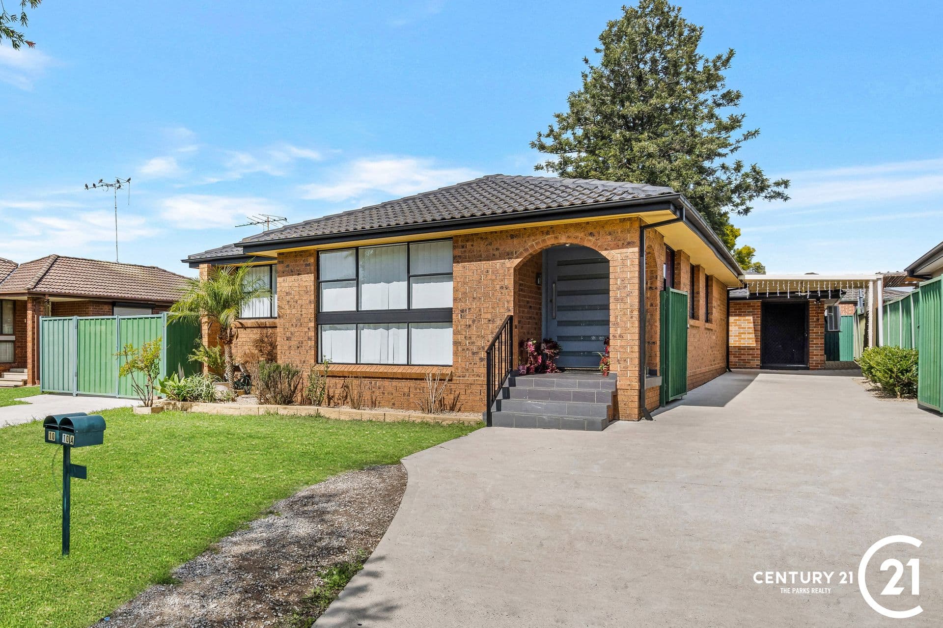 10 And 10a Lachlan Street, Bossley Park, NSW, 2176, Bossley Park - Image 1