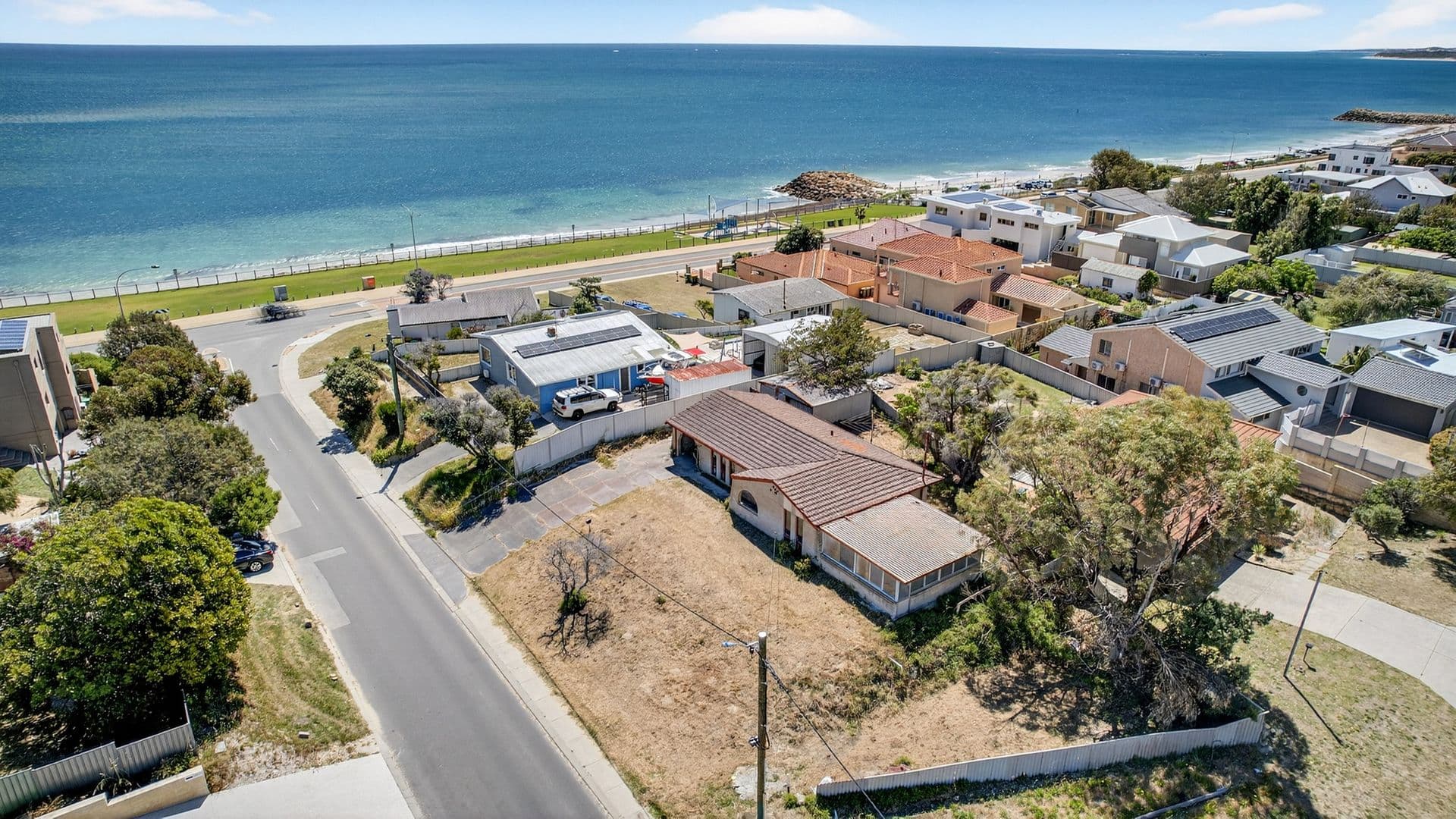 5 Hall Road, Quinns Rocks, WA, 6030, Quinns Rocks - Image 1