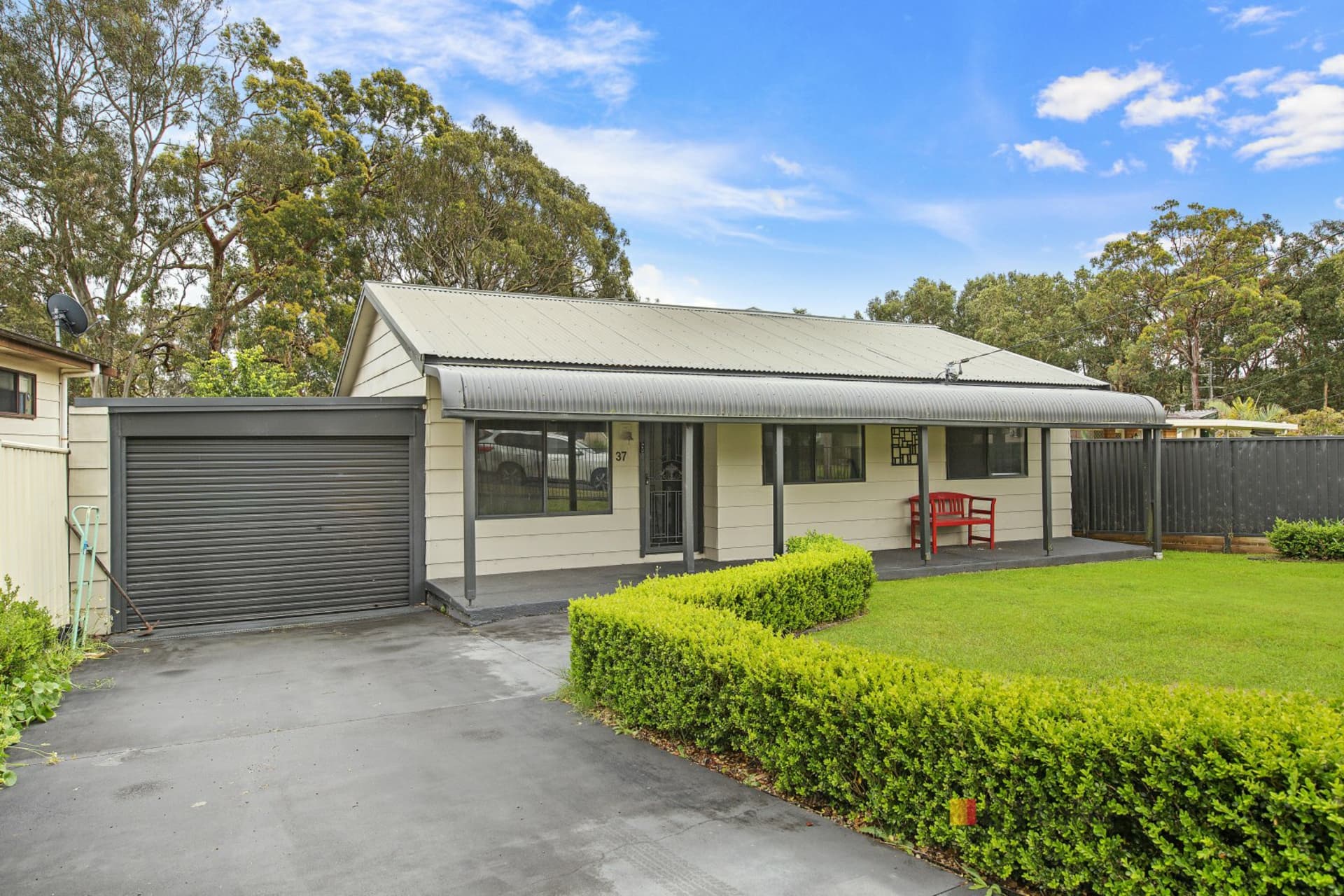 37 Moola Road, Buff Point, Buff Point - Image 1