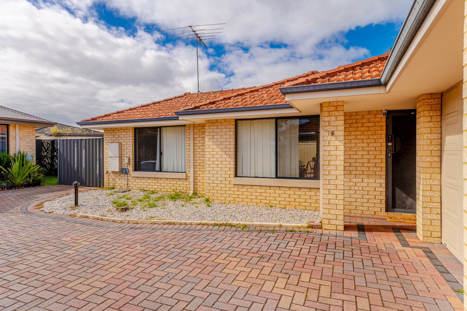 6/18 Irrawaddy Drive, Greenfields, Greenfields - Image 1