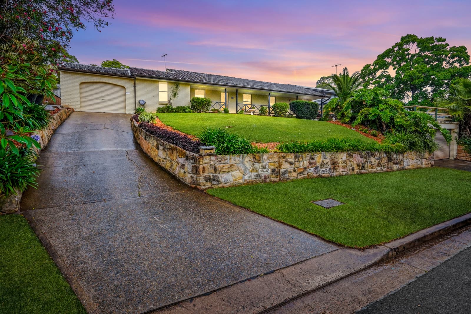 53 Brucedale Drive,Baulkham Hills, Baulkham Hills - Image 1