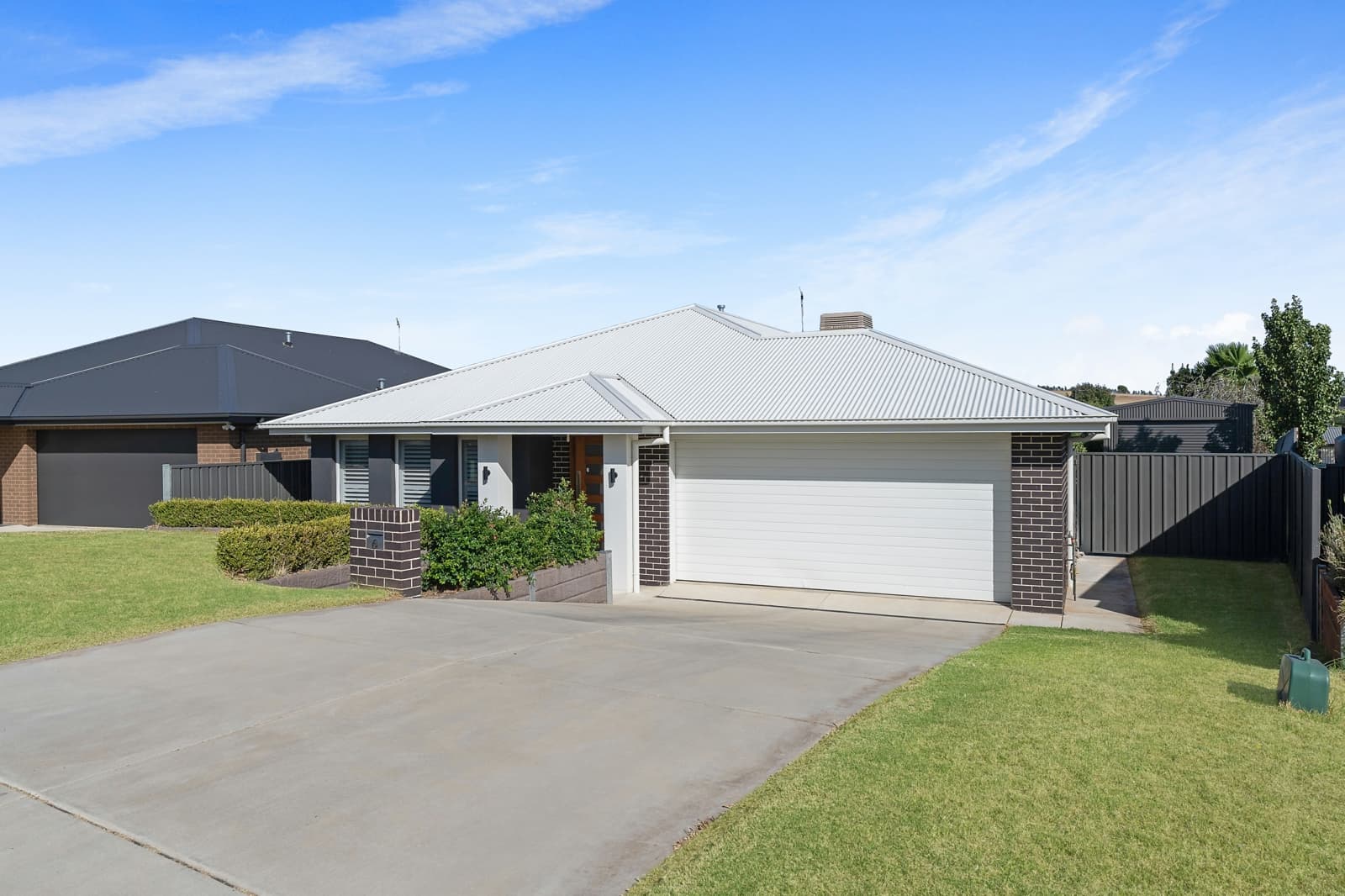 6 Hilton Place, Junee - Image 1