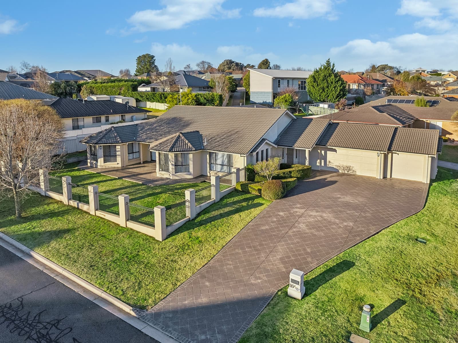 16 Greerlyn Way,Orange, Orange - Image 1
