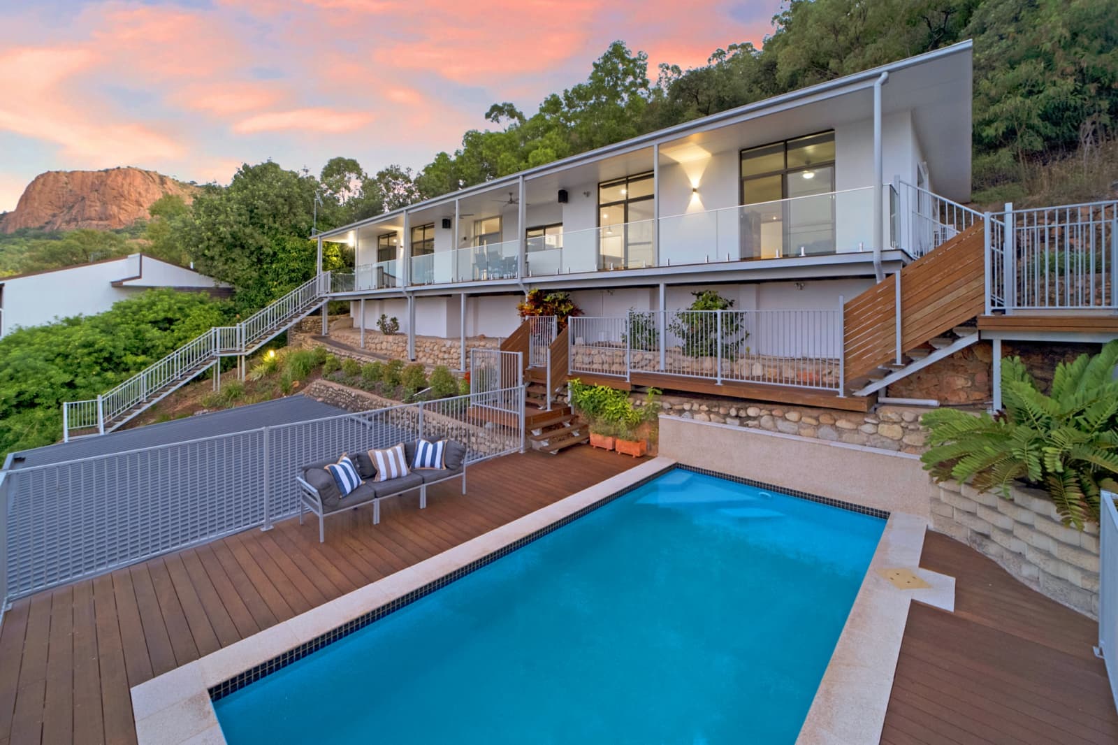 6 Yarrawonga Drive,Castle Hill, Castle Hill - Image 1