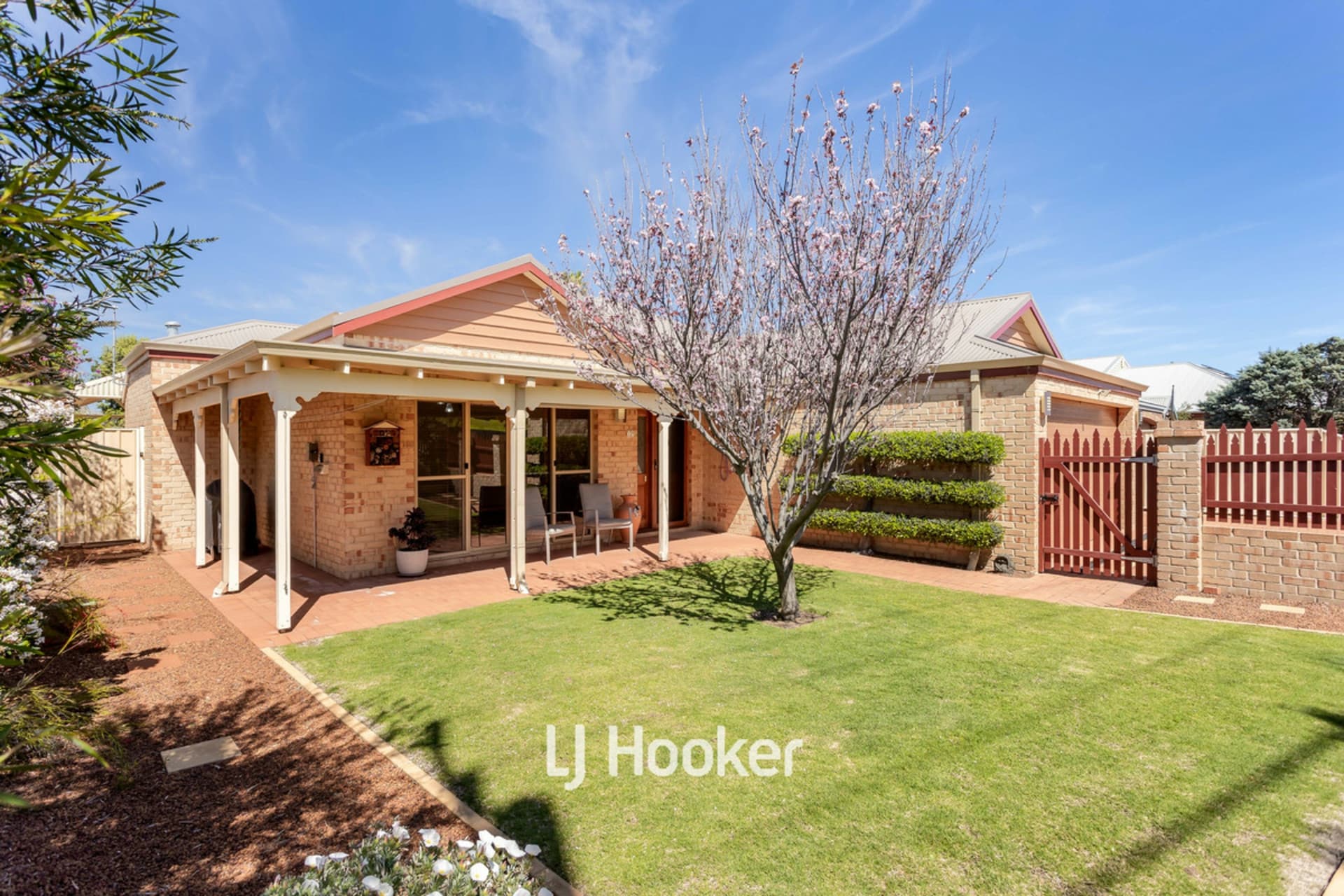 19 Beach Road, South Bunbury, South Bunbury - Image 1