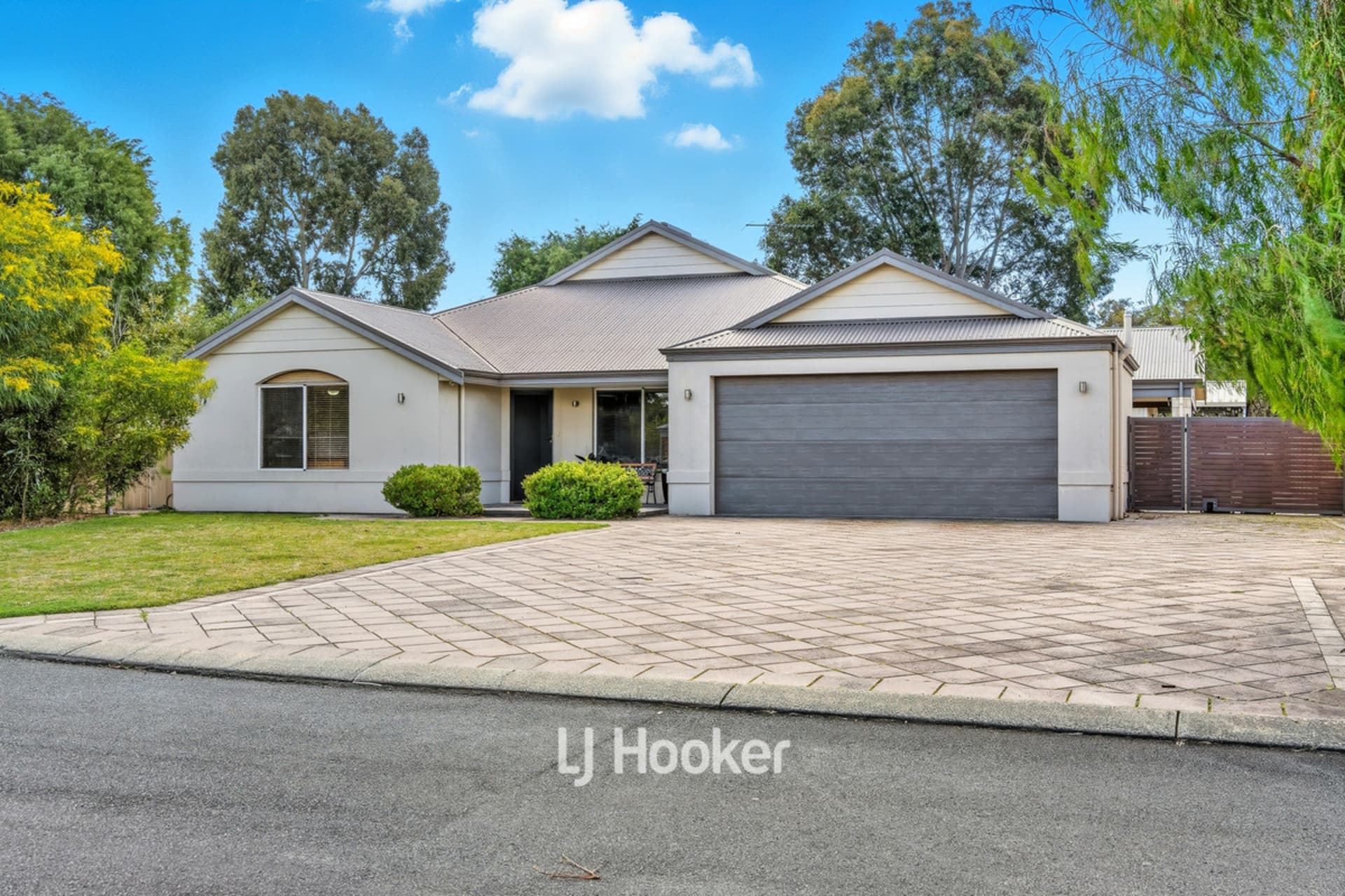 18 Hudson Place, West Busselton, West Busselton - Image 1