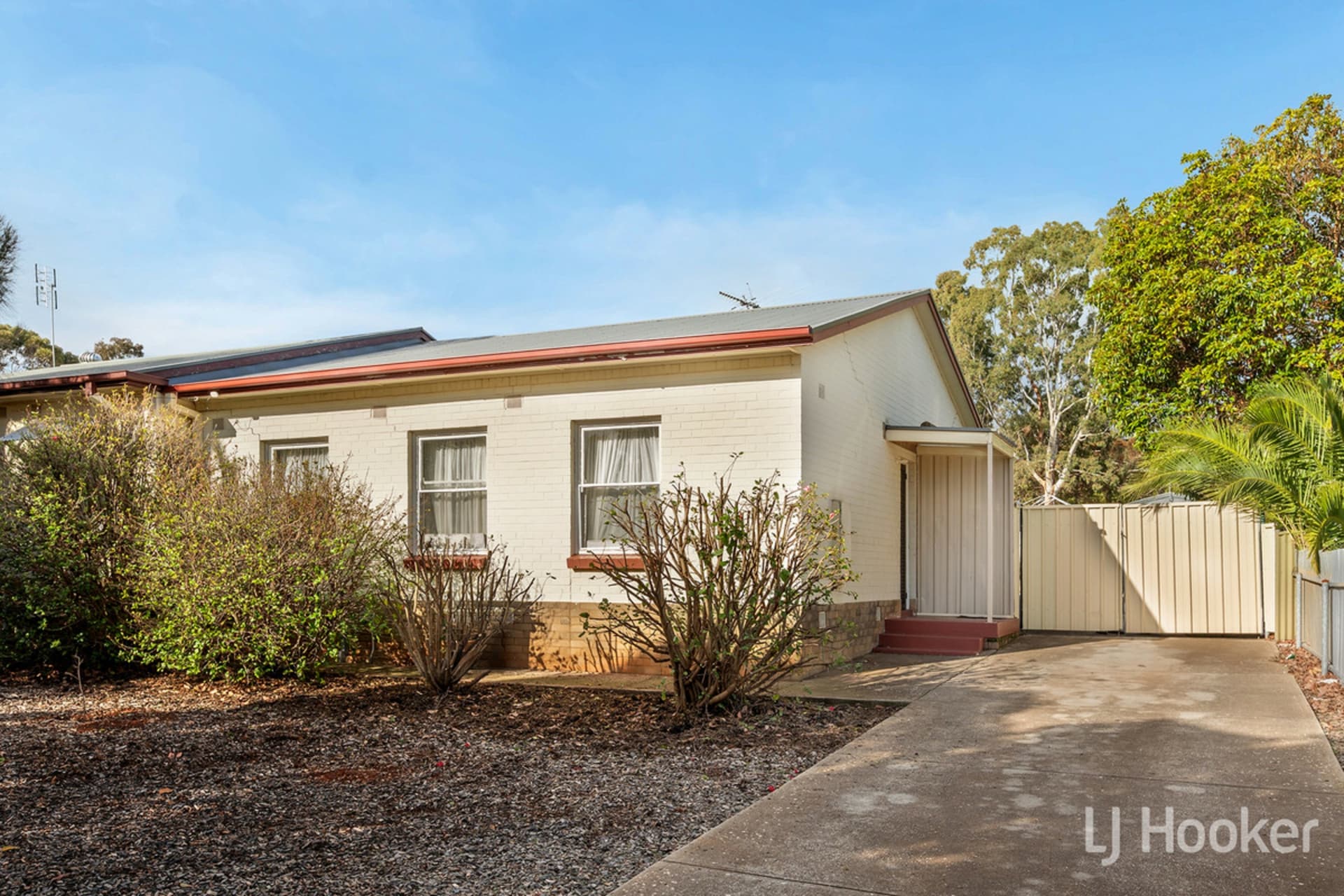 24 Northampton Crescent, Elizabeth East, Elizabeth East - Image 1