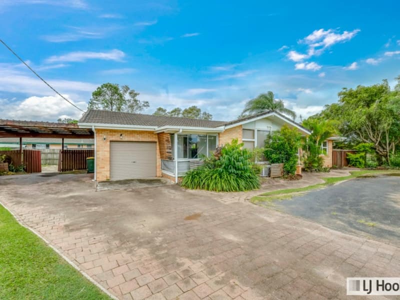14 Lassig Street, Moore Park Beach, Moore Park Beach - Image 1