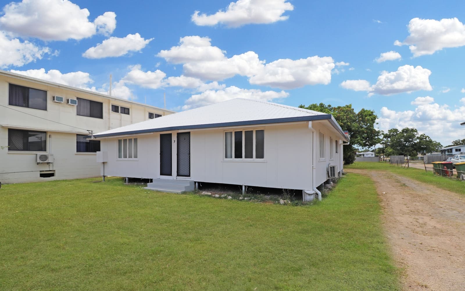 7 Mcilwraith Street, Ingham - Image 1