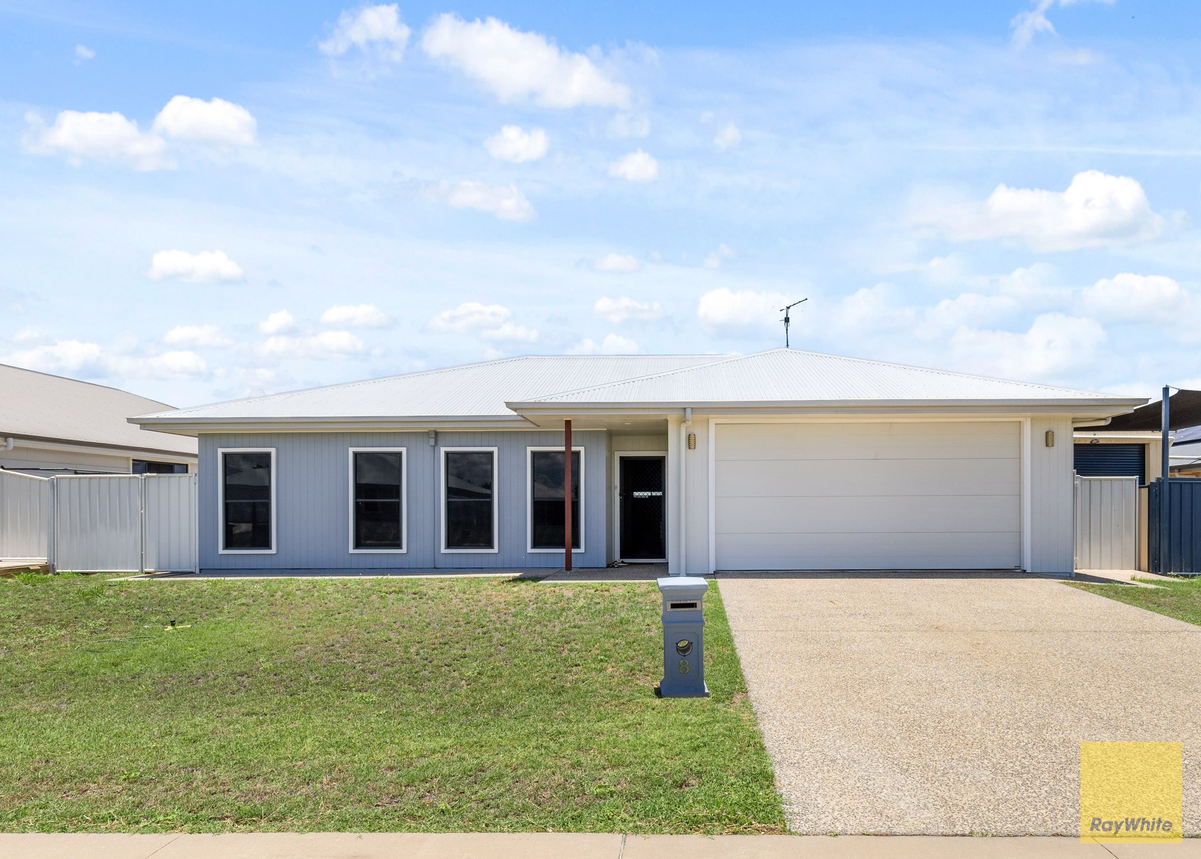 8 Costello Court, Emerald QLD 4720, Emerald - Image 1