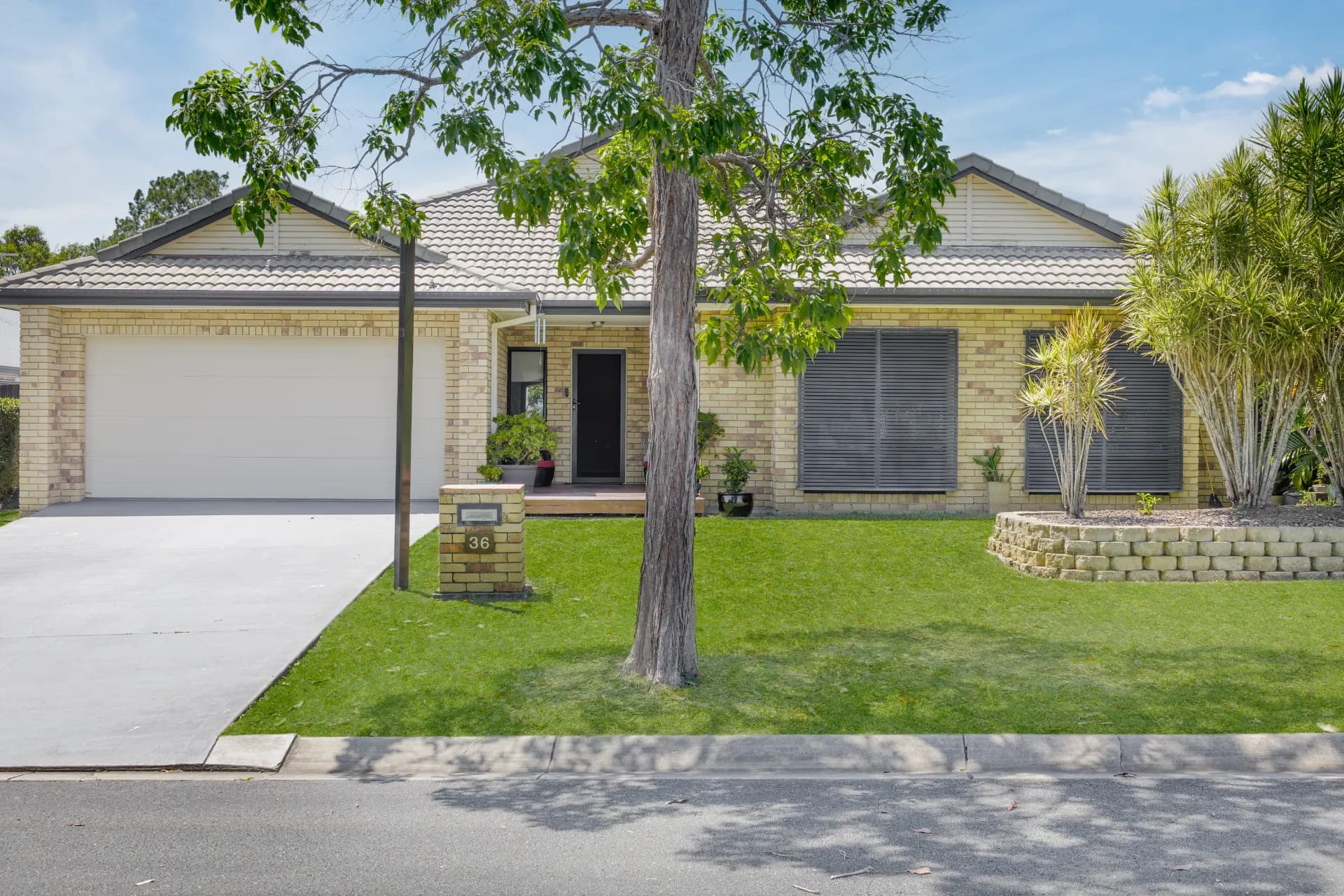 36 Staghorn Parade, North Lakes - Image 1