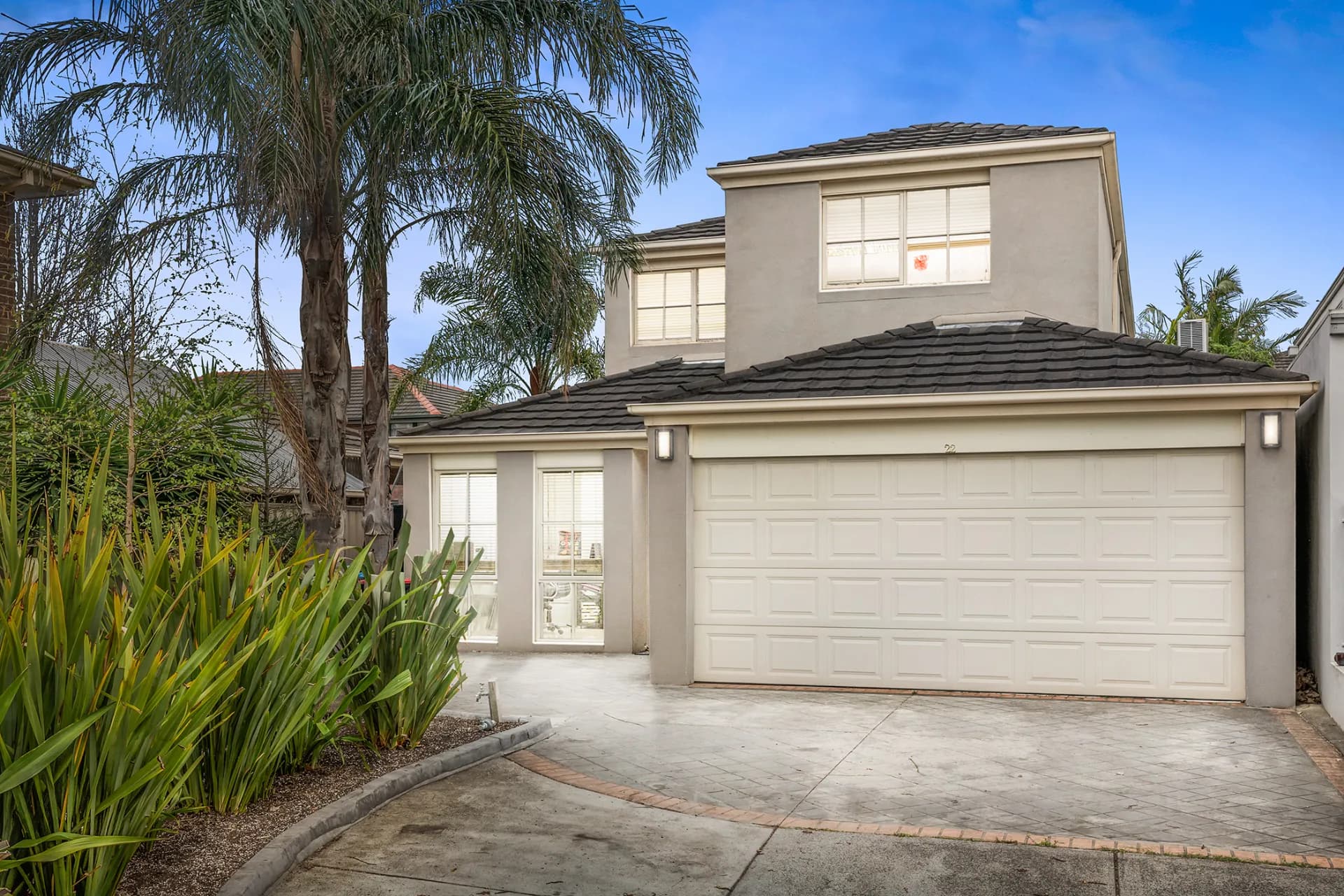 22 Parkview Crescent, Hampton East - Image 1