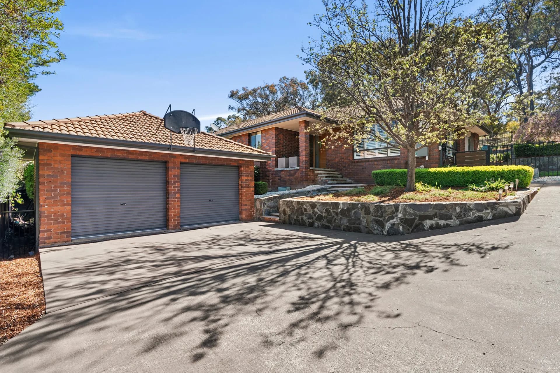 5 Weatherburn Place, Bruce, ACT, Bruce - Image 1