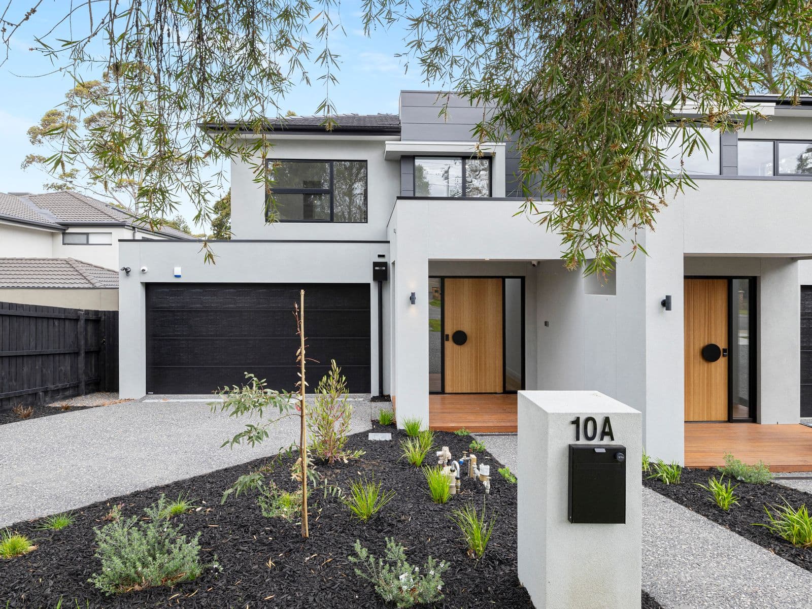 10 Griffiths Court, Mount Waverley - Image 1