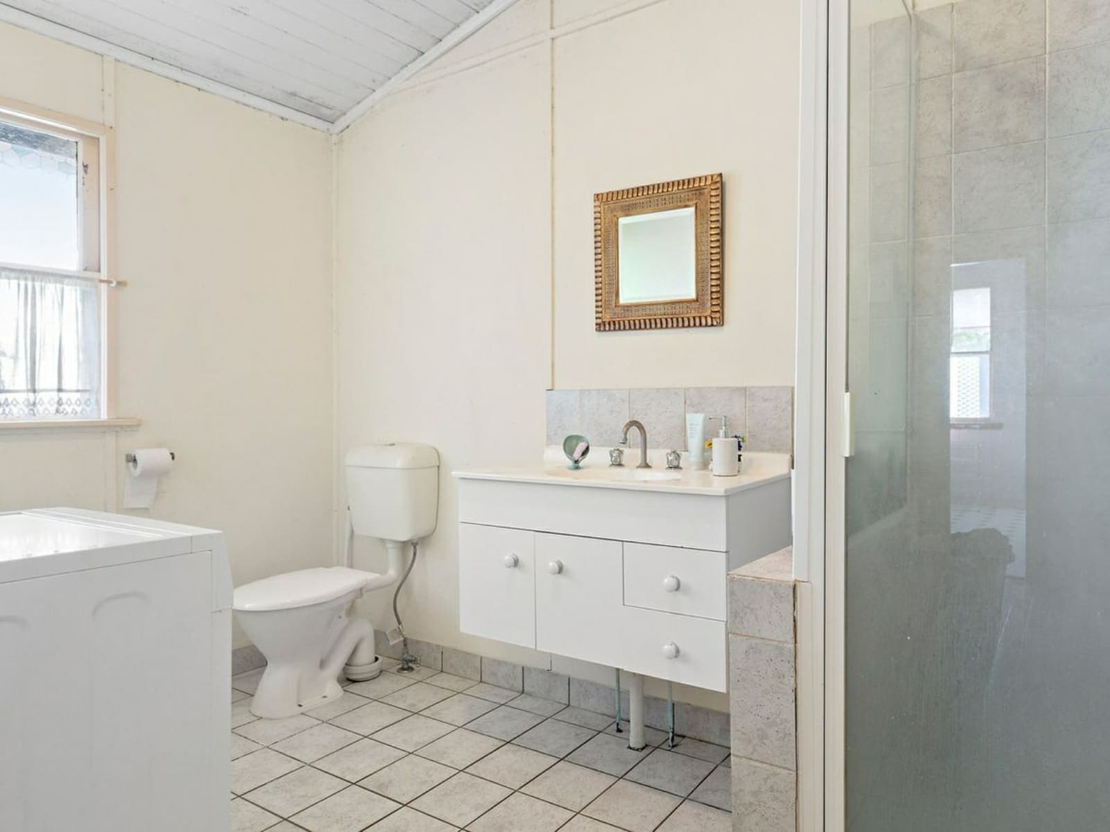712 Main Street, Kangaroo Point - Image 1