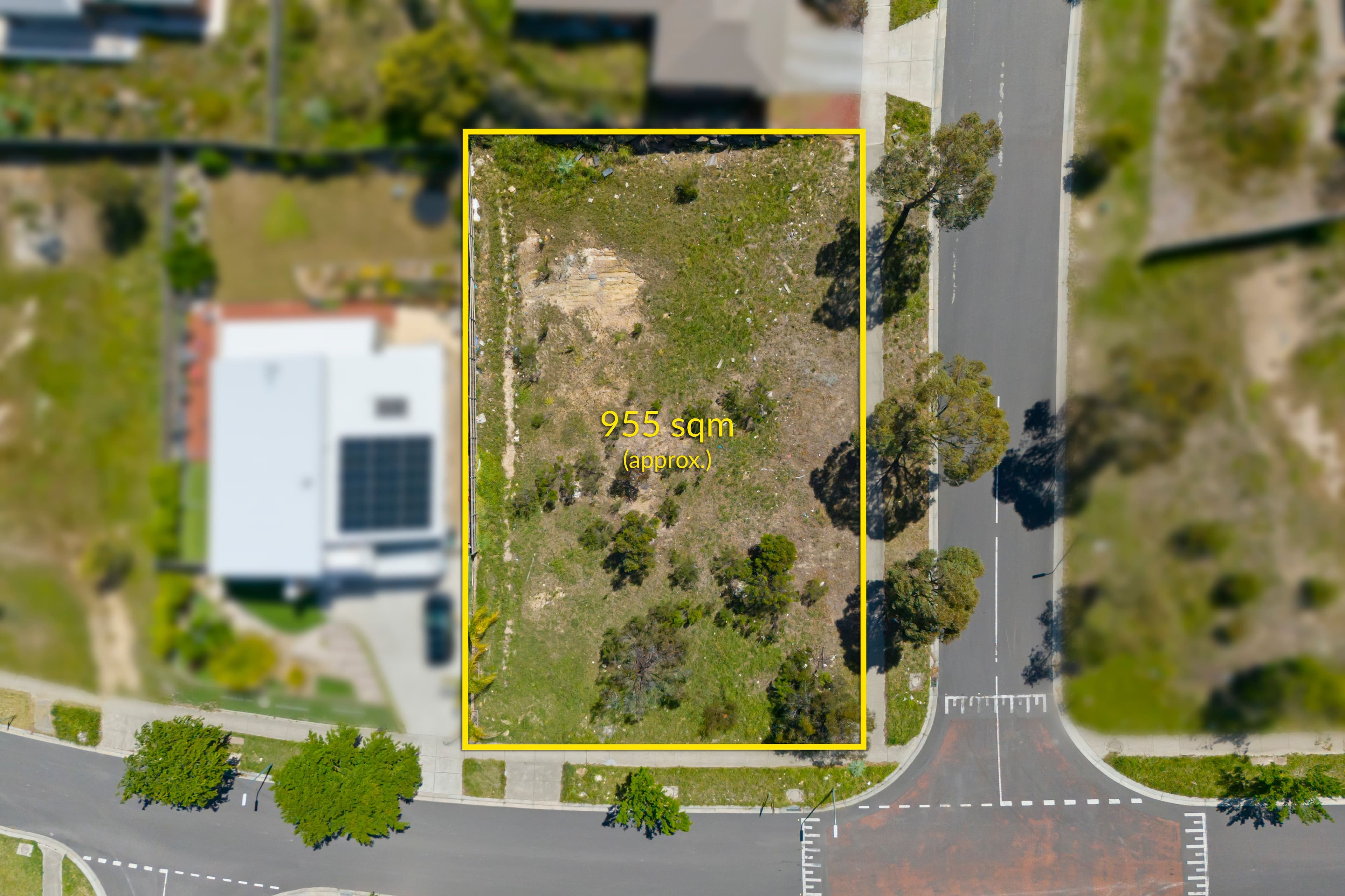 33 Bannon Avenue, Sunbury VIC 3429, Sunbury - Image 1