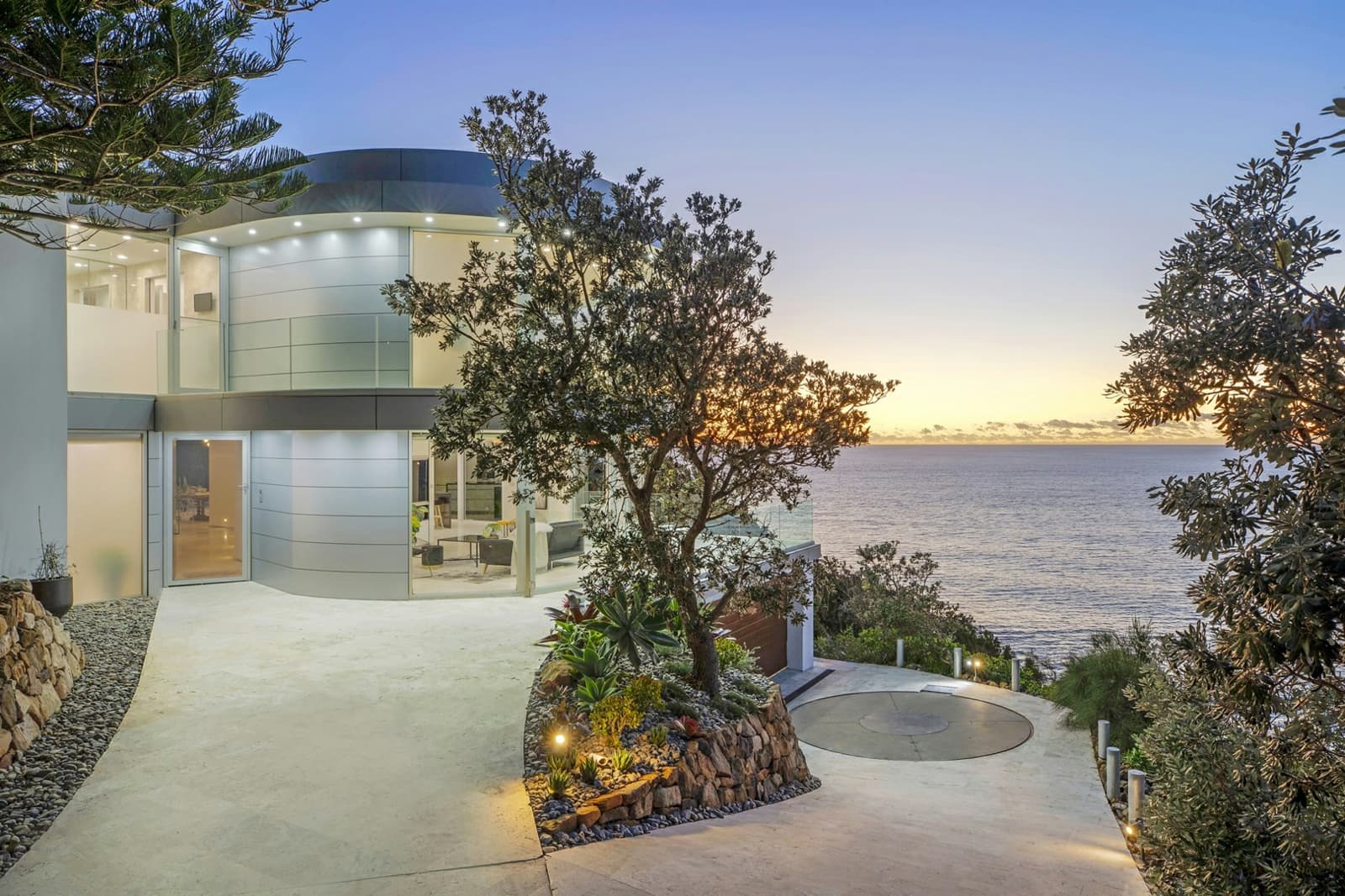 21 John Gray Close,Terrigal, Terrigal - Image 1