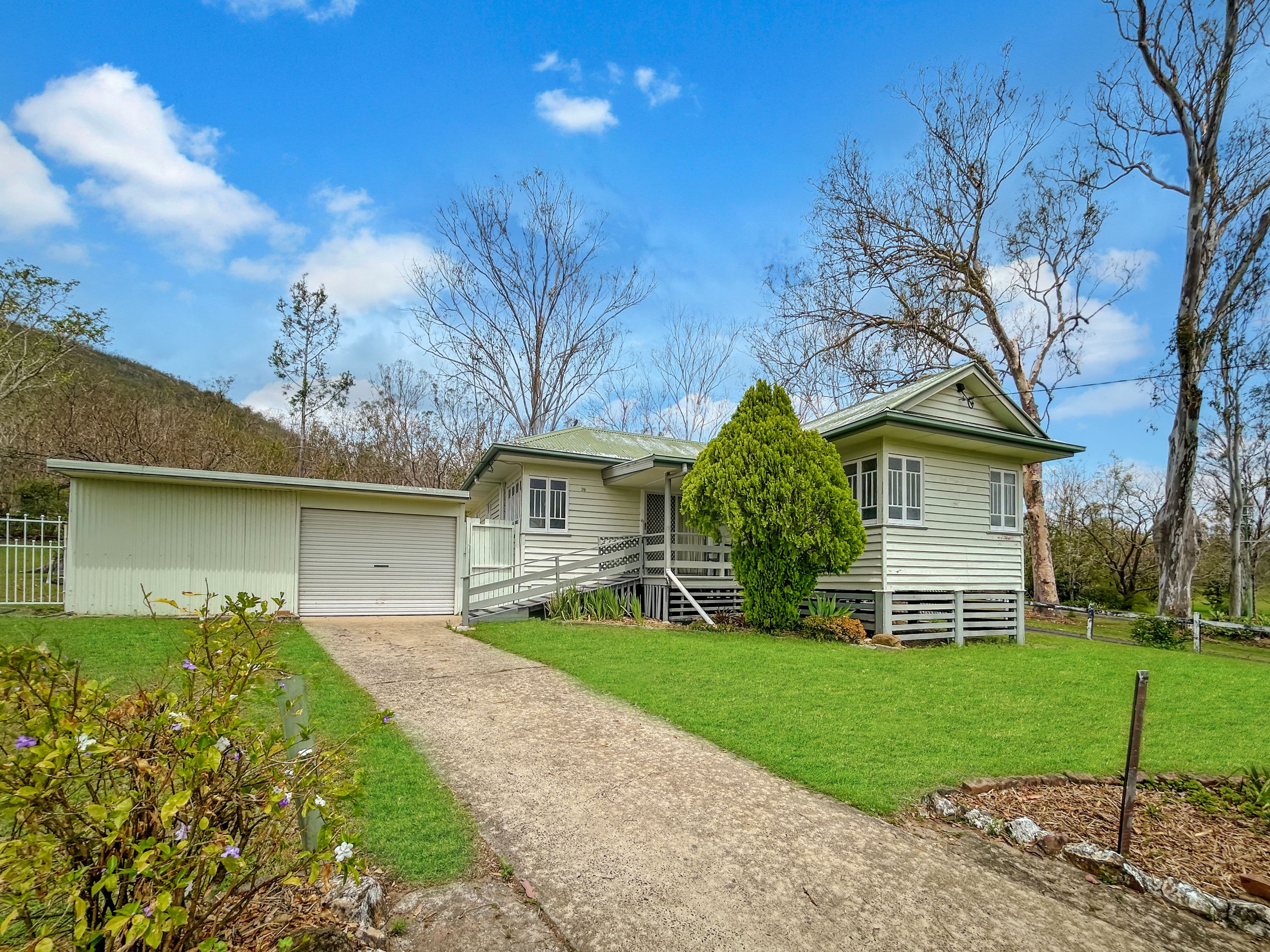 28 East Street, Esk QLD 4312, Esk - Image 1