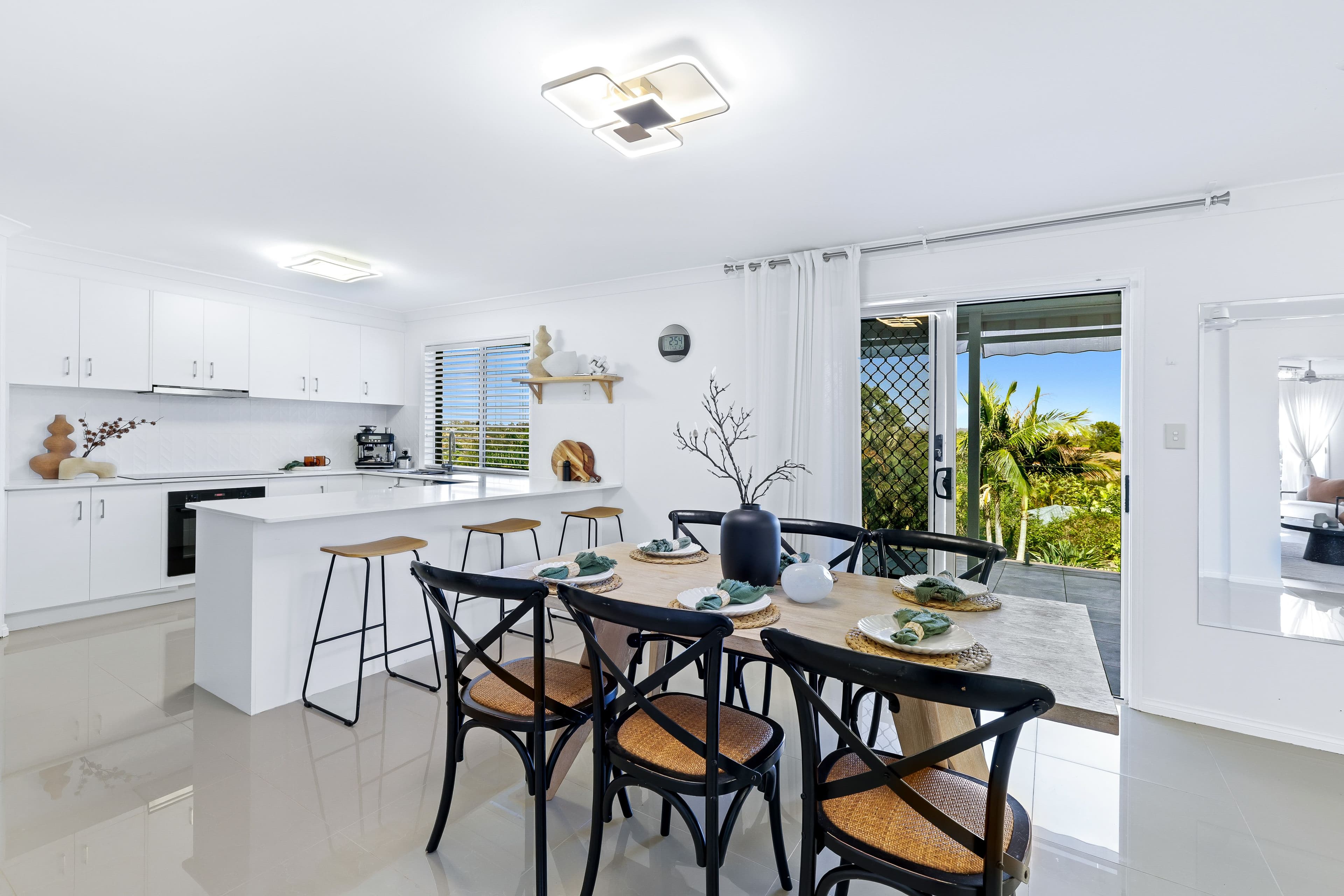 6 Honolulu Rise, Pacific Pines QLD 4211, Pacific Pines - Image 1