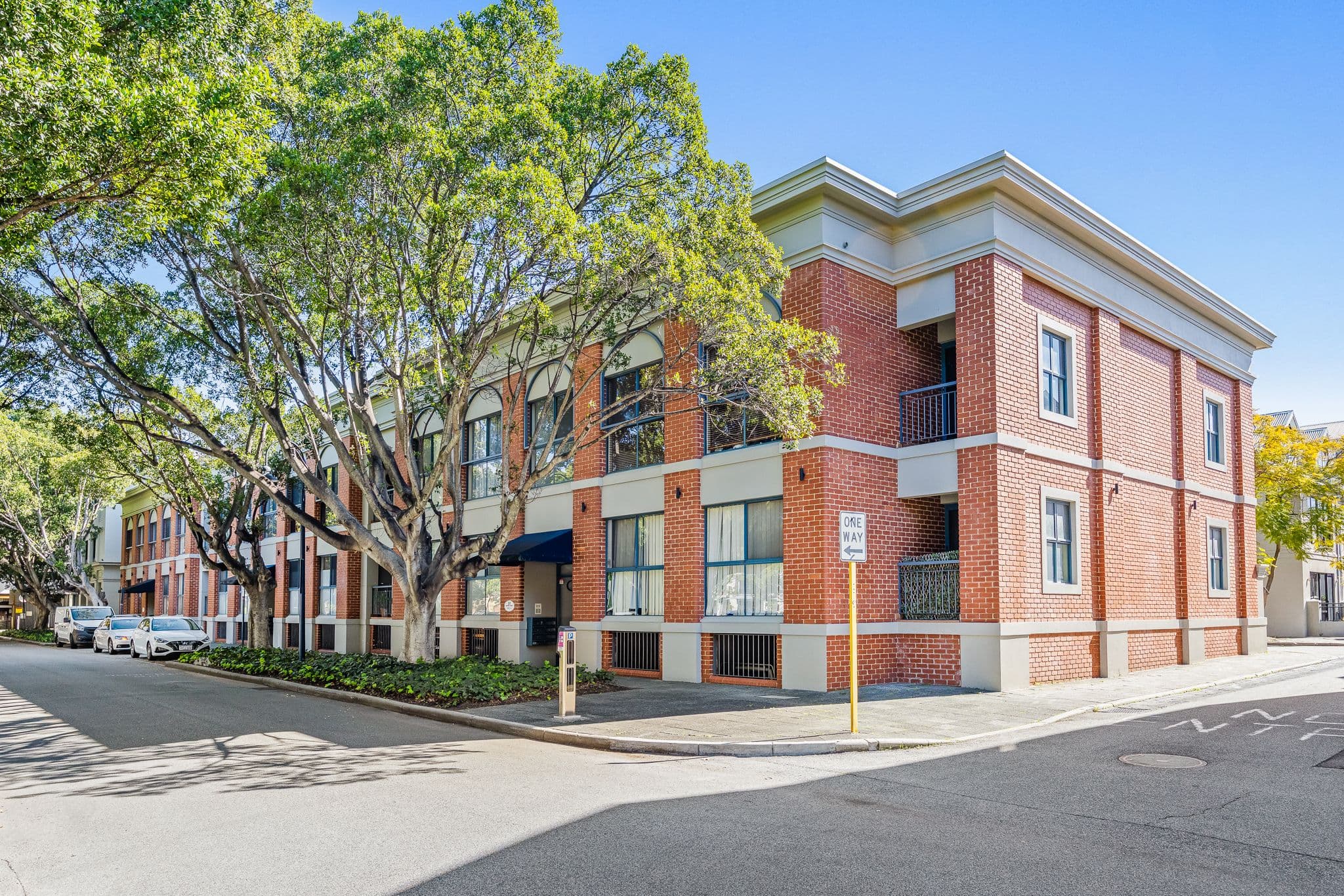 20 Saunders Street, East Perth WA 6004, East Perth - Image 1