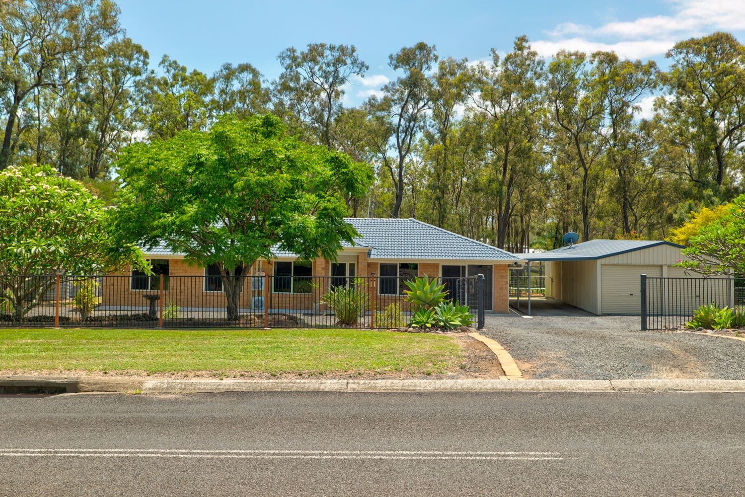 9 Bentley Drive, Regency Downs QLD 4341, Regency Downs - Image 1