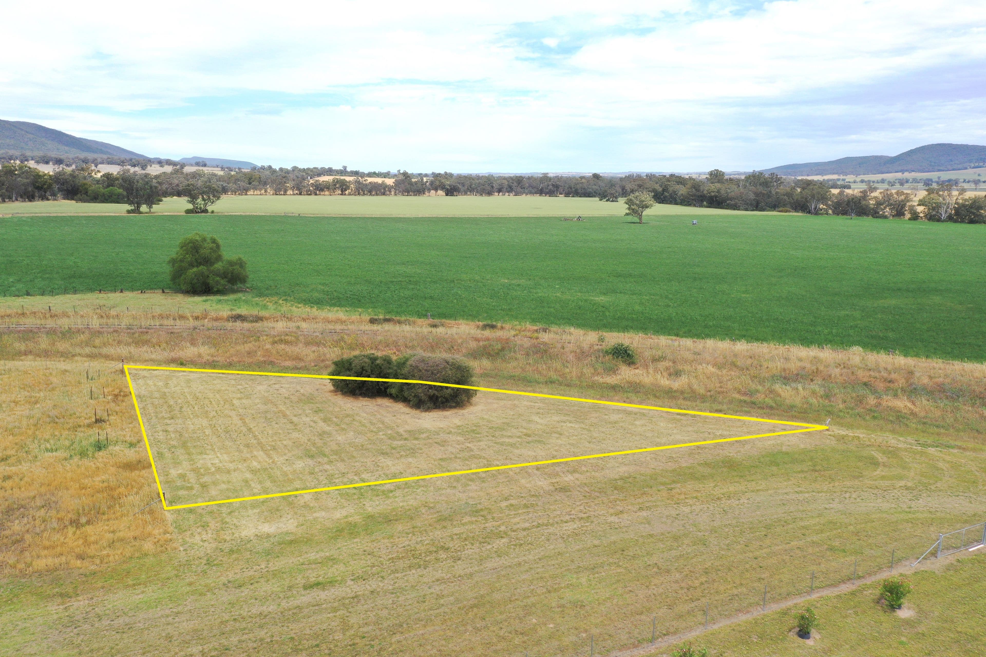 15 Deboyne Street, Koorawatha NSW 2807, Koorawatha - Image 1