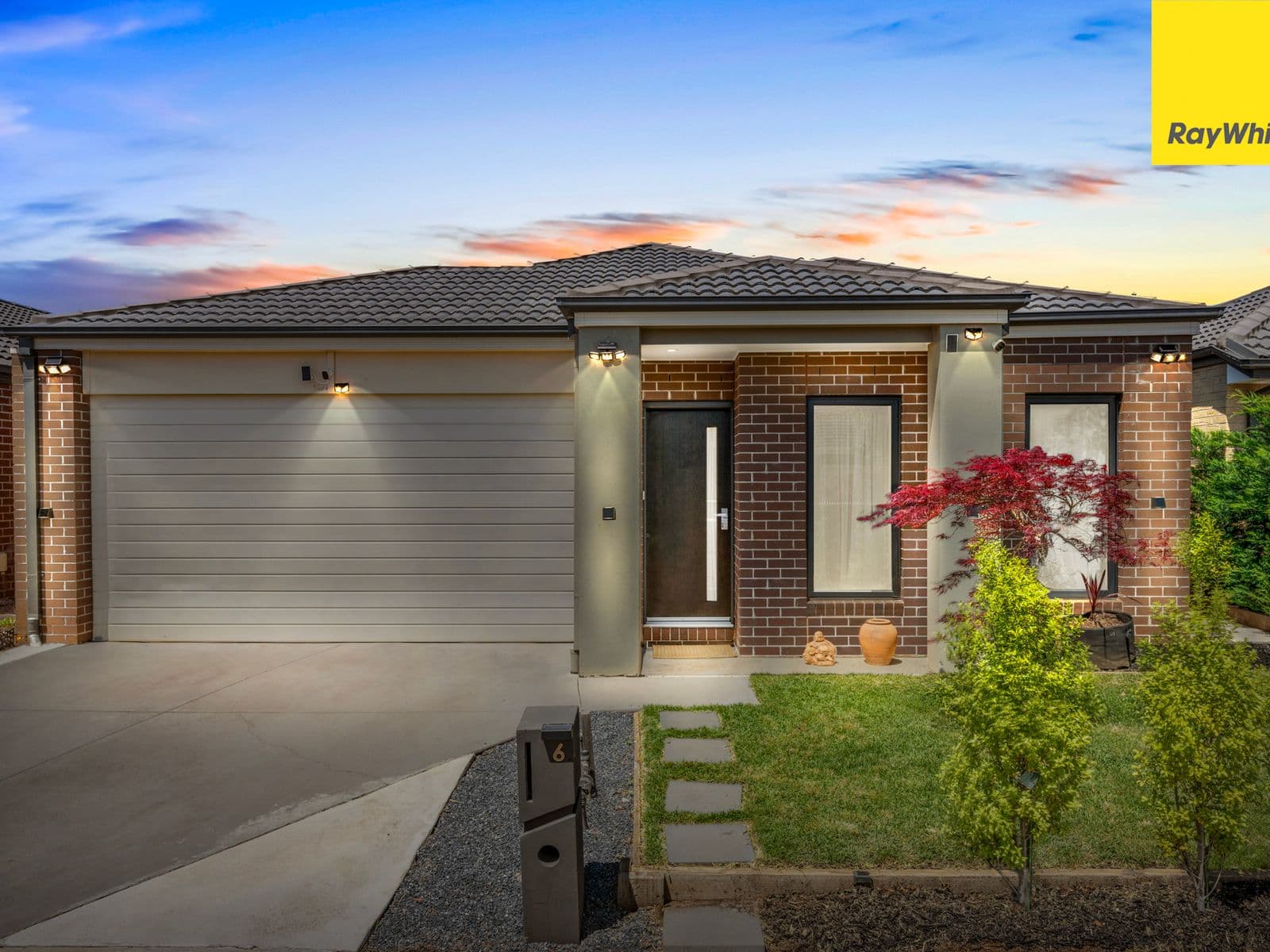 6 Norwood Avenue, Weir Views - Image 1