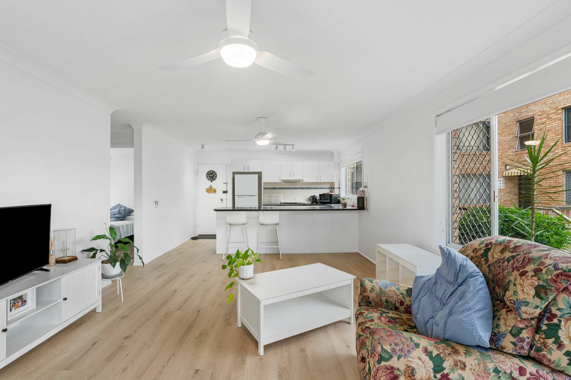 1/9 Twenty Eighth Avenue, Palm Beach, Palm Beach - Image 1