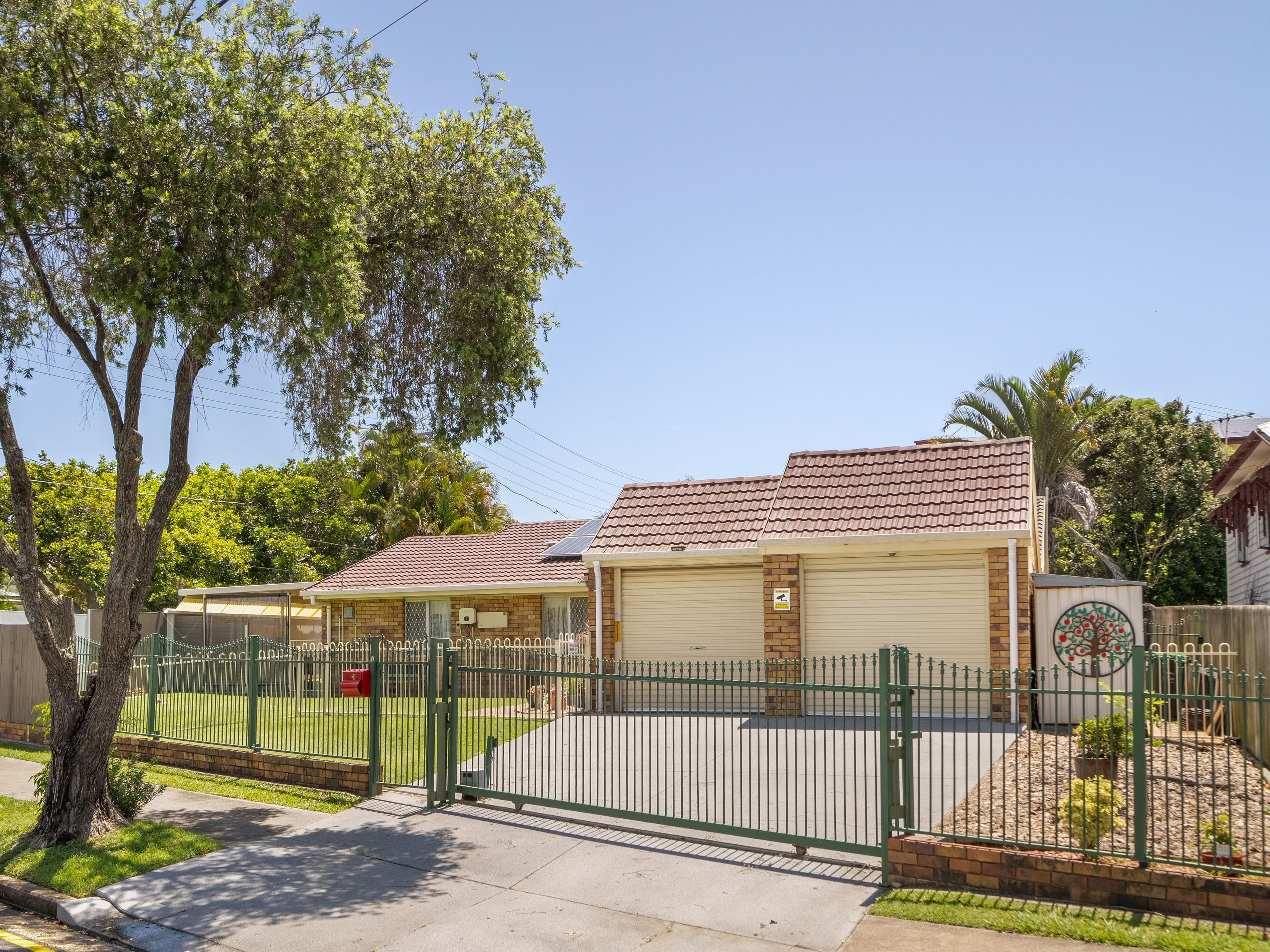 1 Sutton Street , Redcliffe QLD 4020, Redcliffe - Image 1
