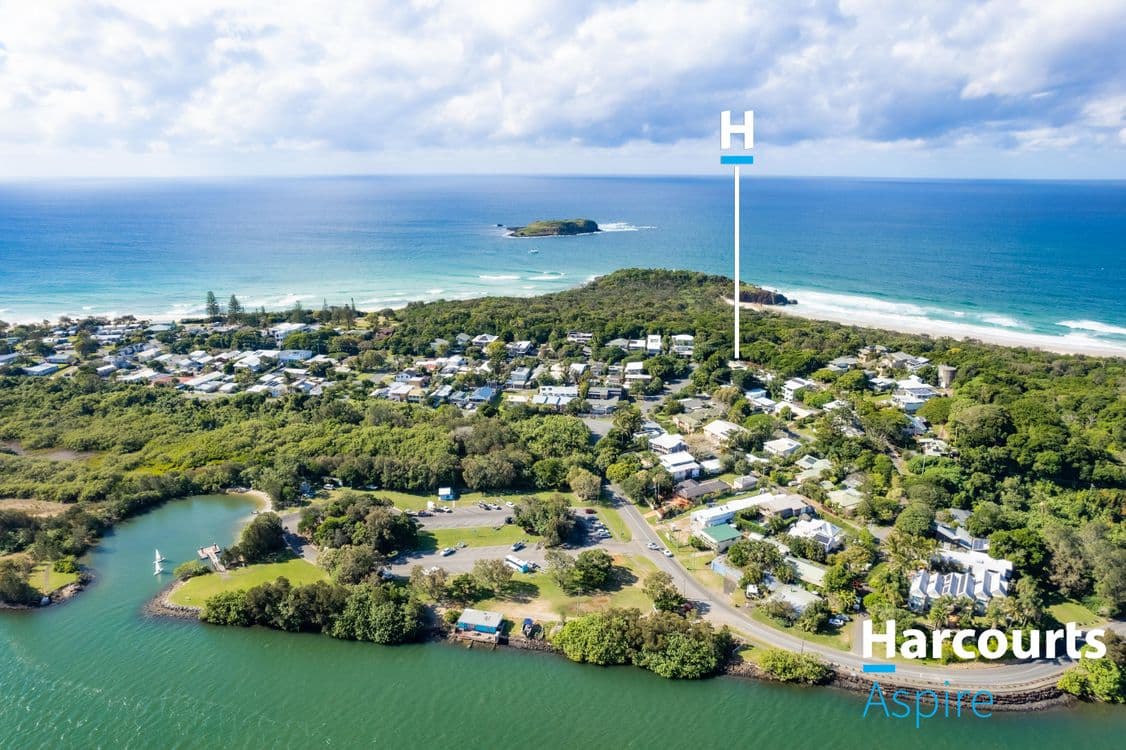 2 Elizabeth Street, FINGAL HEAD, NSW 2487, Fingal Head - Image 1