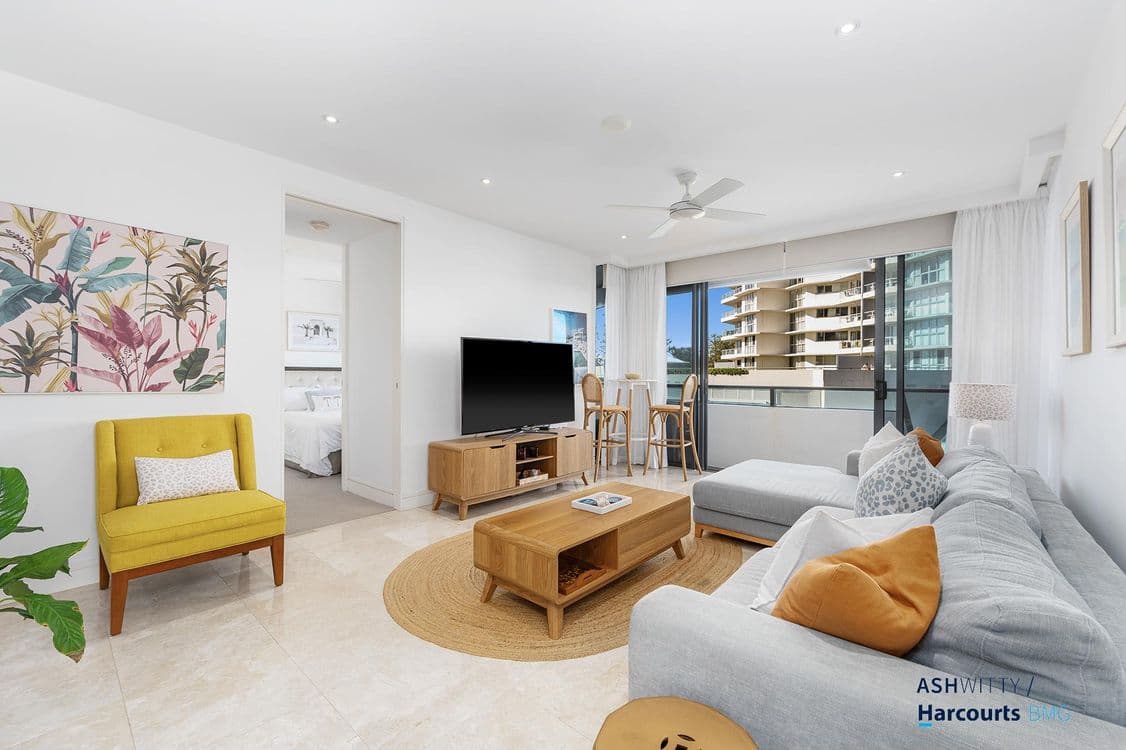 302/60 Marine Parade, COOLANGATTA, QLD 4225, Coolangatta - Image 1