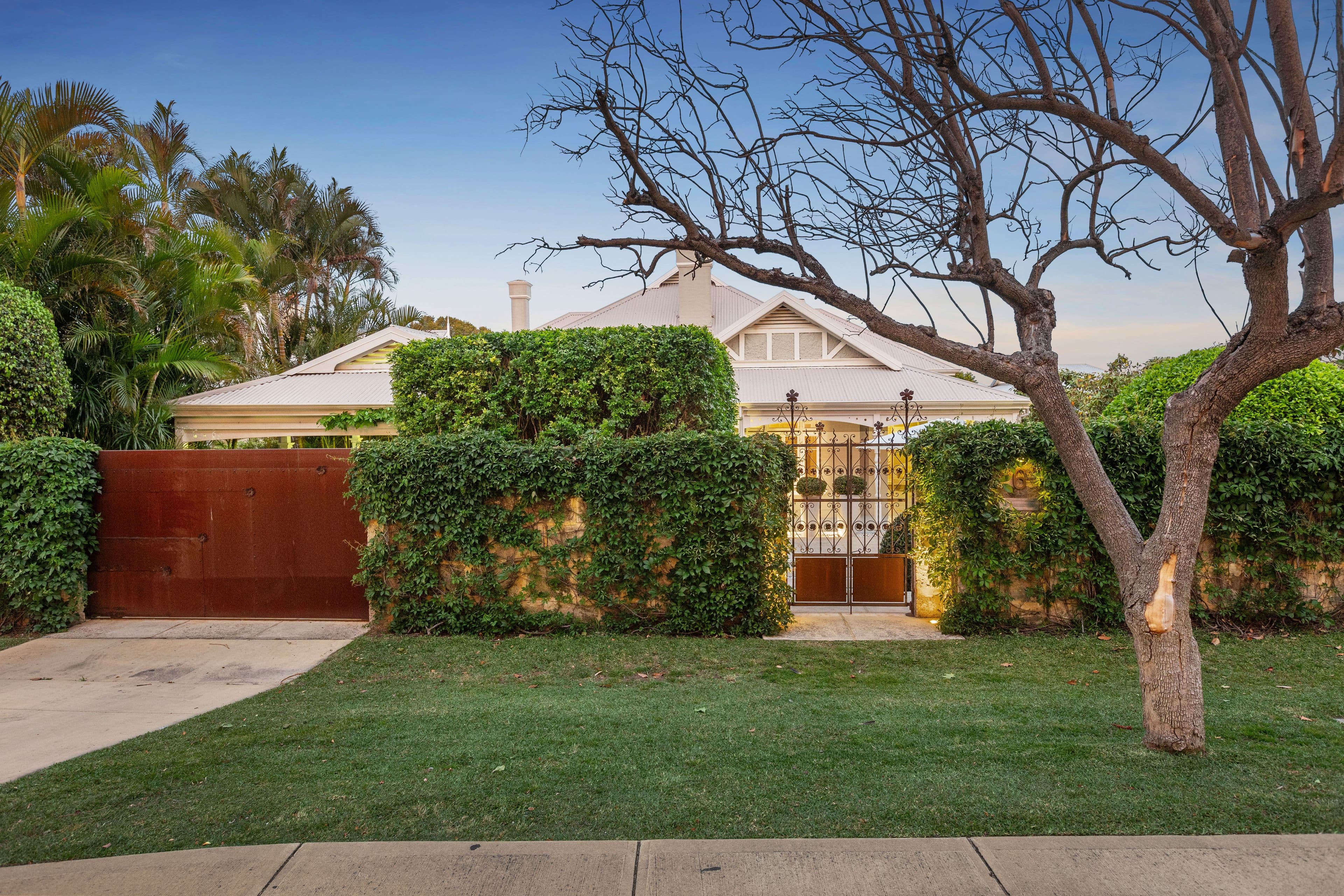 6 Queenslea Drive , Claremont WA 6010, Claremont - Image 1