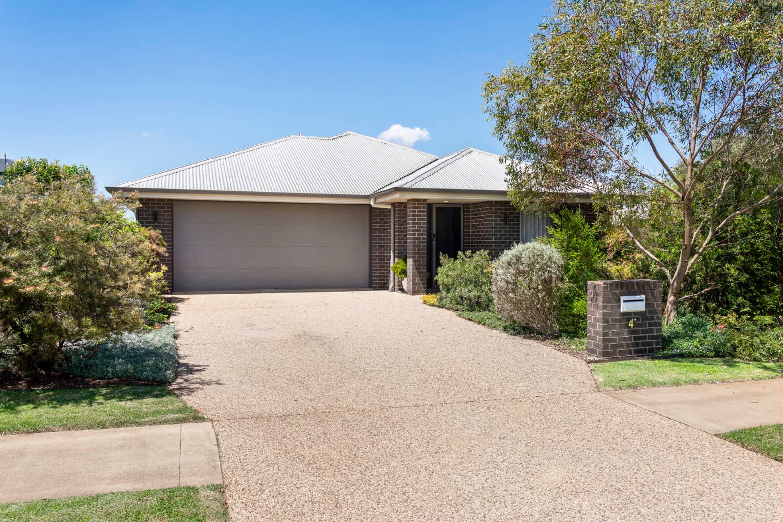 41 Lourdes Street Middle Ridge QLD 4350, Middle Ridge - Image 1