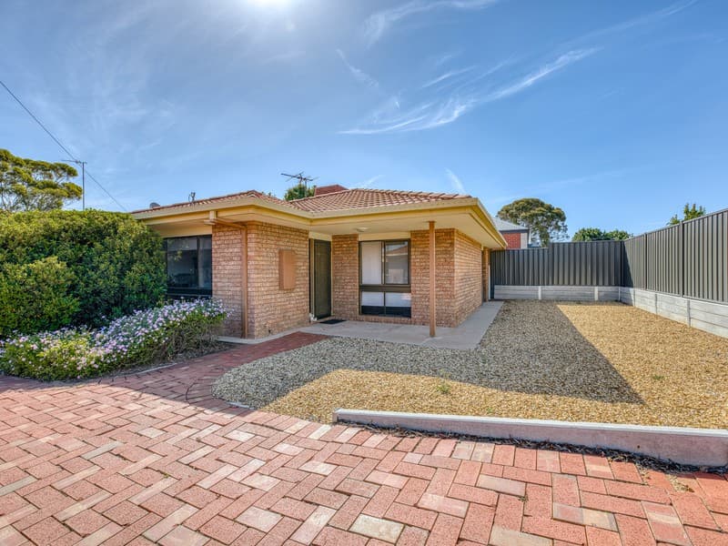 1/305 Tenth StreetMildura, vic 3500, Mildura - Image 1