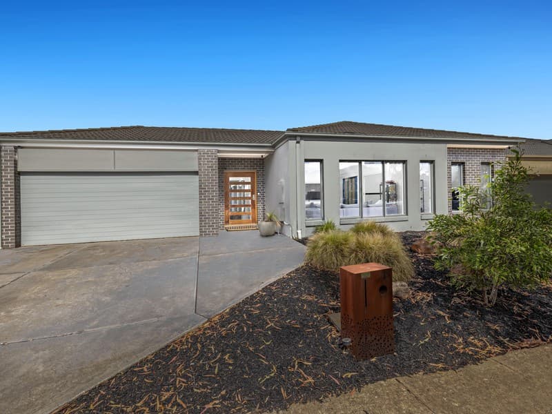 15 Cruise StreetPoint Cook, vic 3030, Point Cook - Image 1